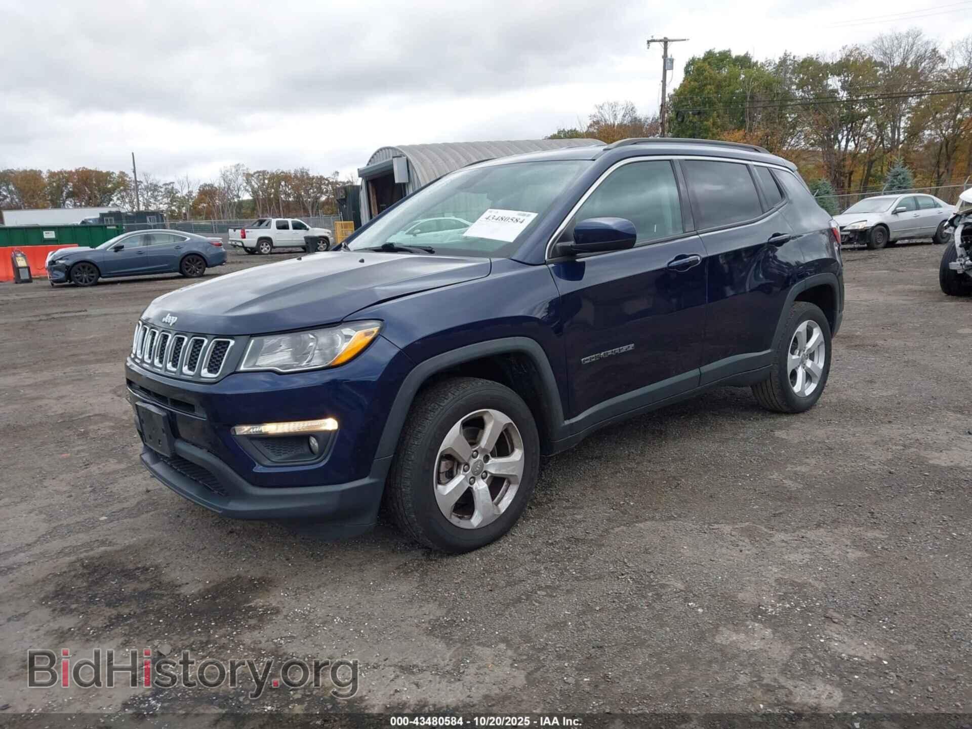 2018 JEEP COMPASS - VIN: 3C4NJDBB2JT434742 - Фото 2