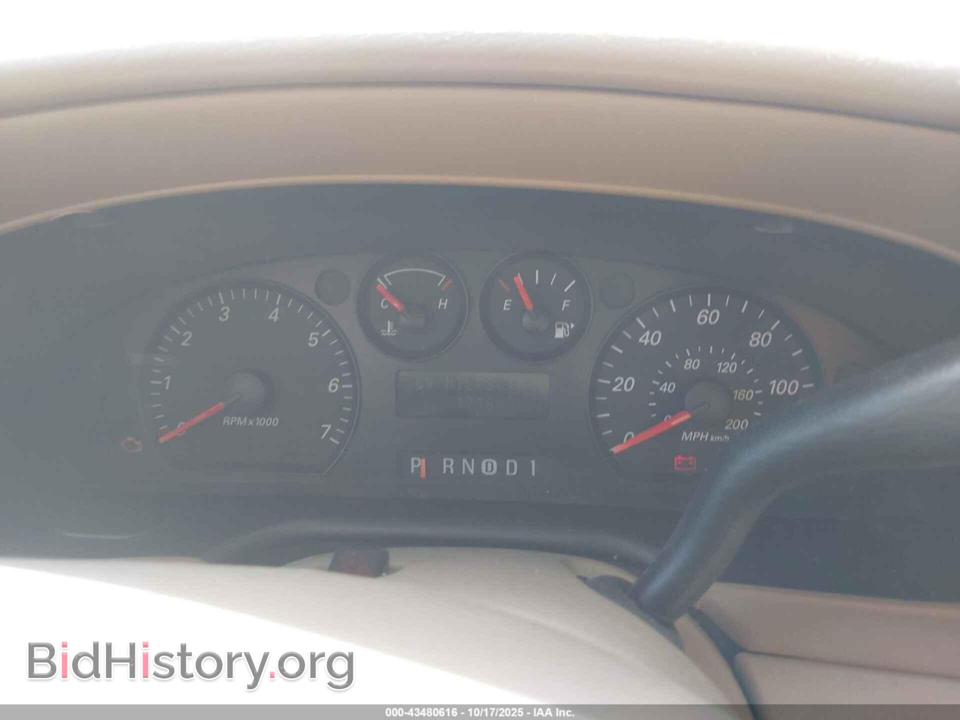 2006 FORD TAURUS - VIN: 1FAFP53U26A173982 - Фото 7