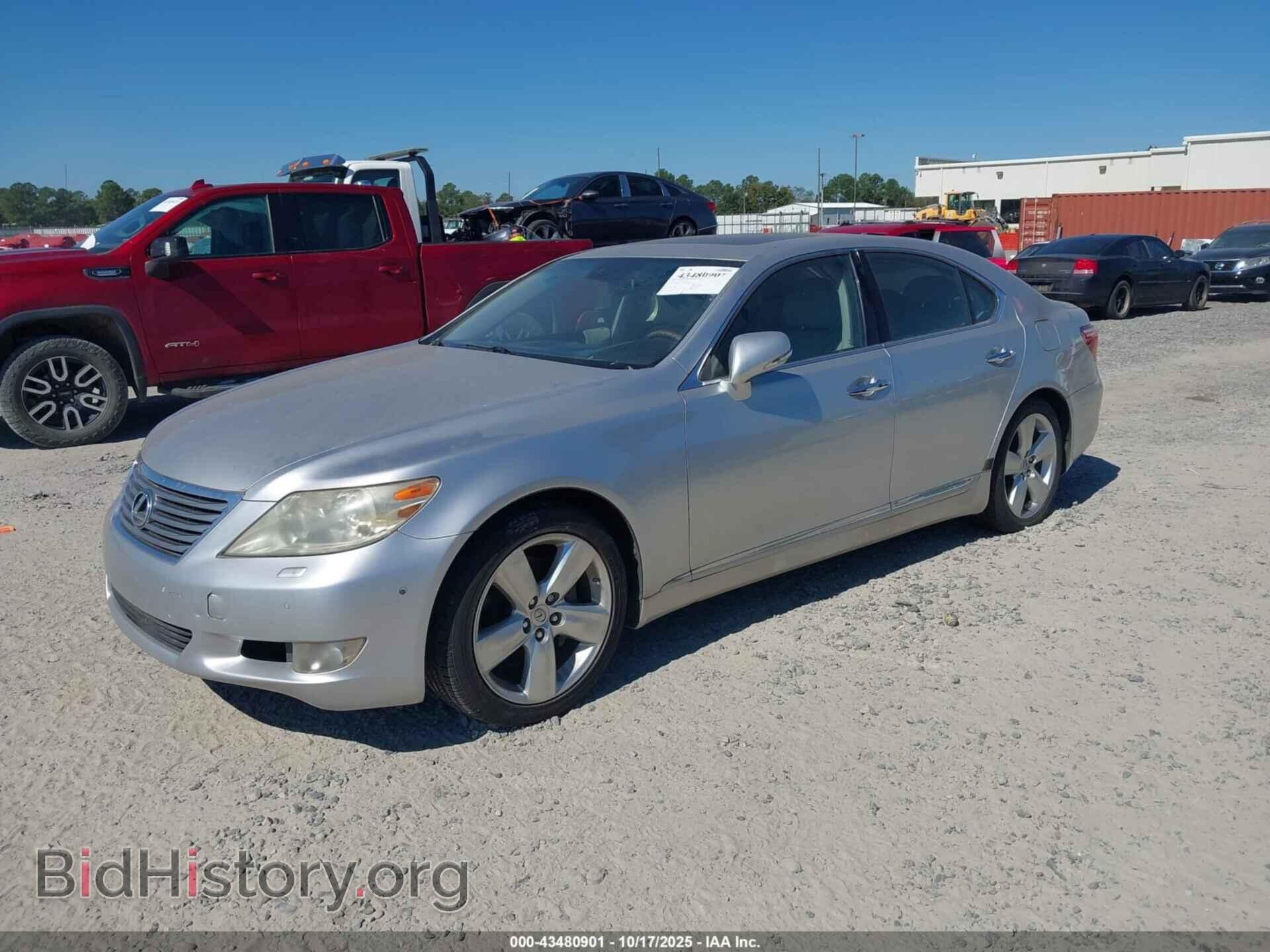 2010 LEXUS LS 460 - VIN: JTHBL5EF2A5095397 - Фото 2
