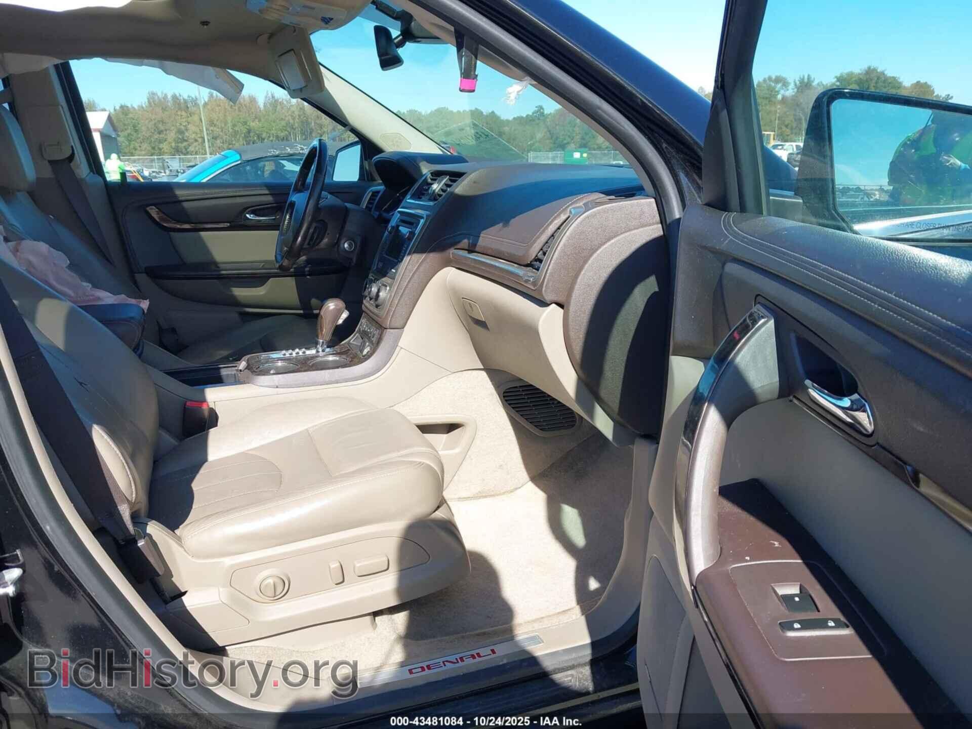 2016 GMC ACADIA - VIN: 1GKKRTKD4GJ200078 - Photo 5