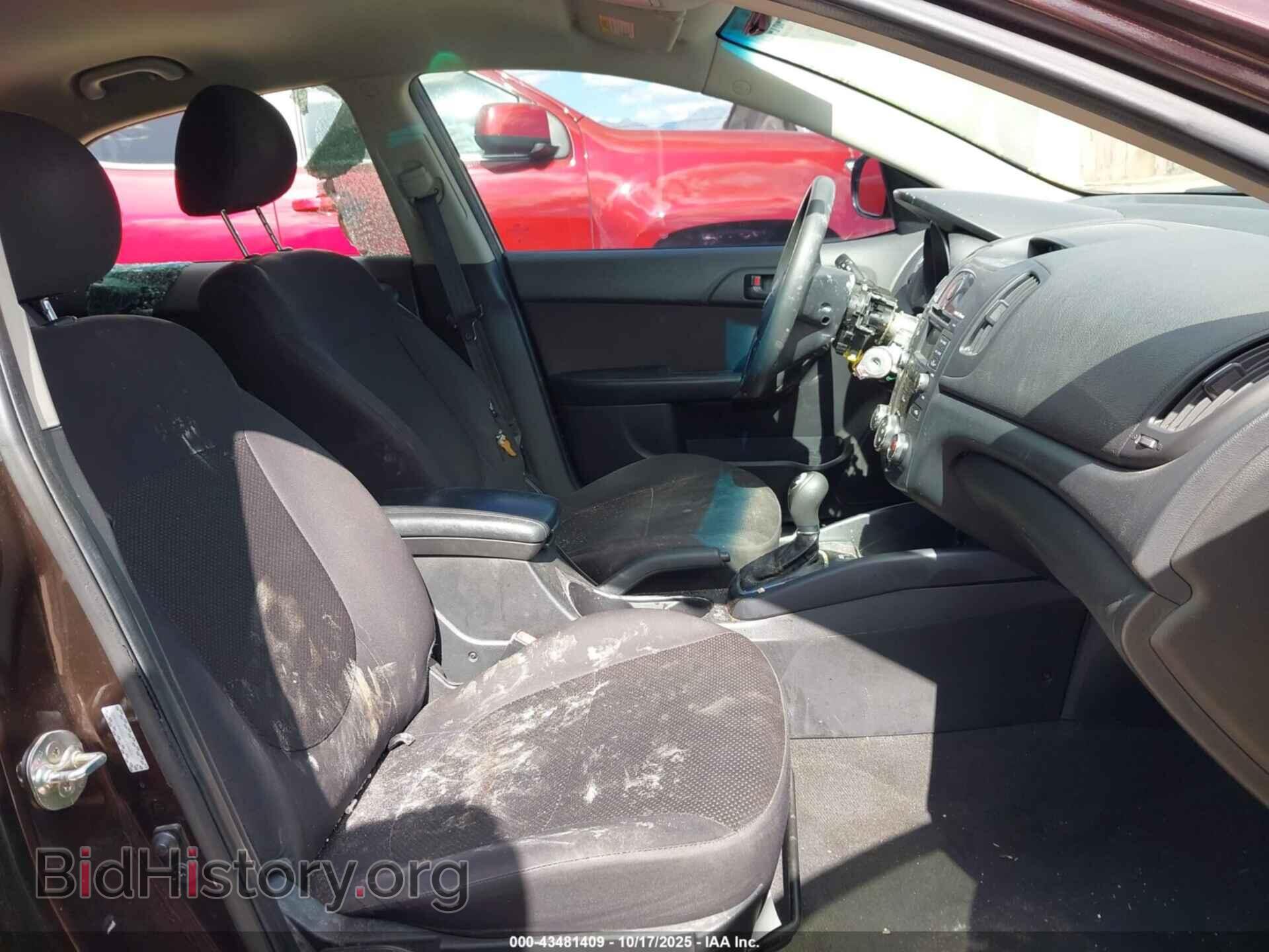 2011 KIA FORTE - VIN: KNAFU4A28B5437480 - Photo 5