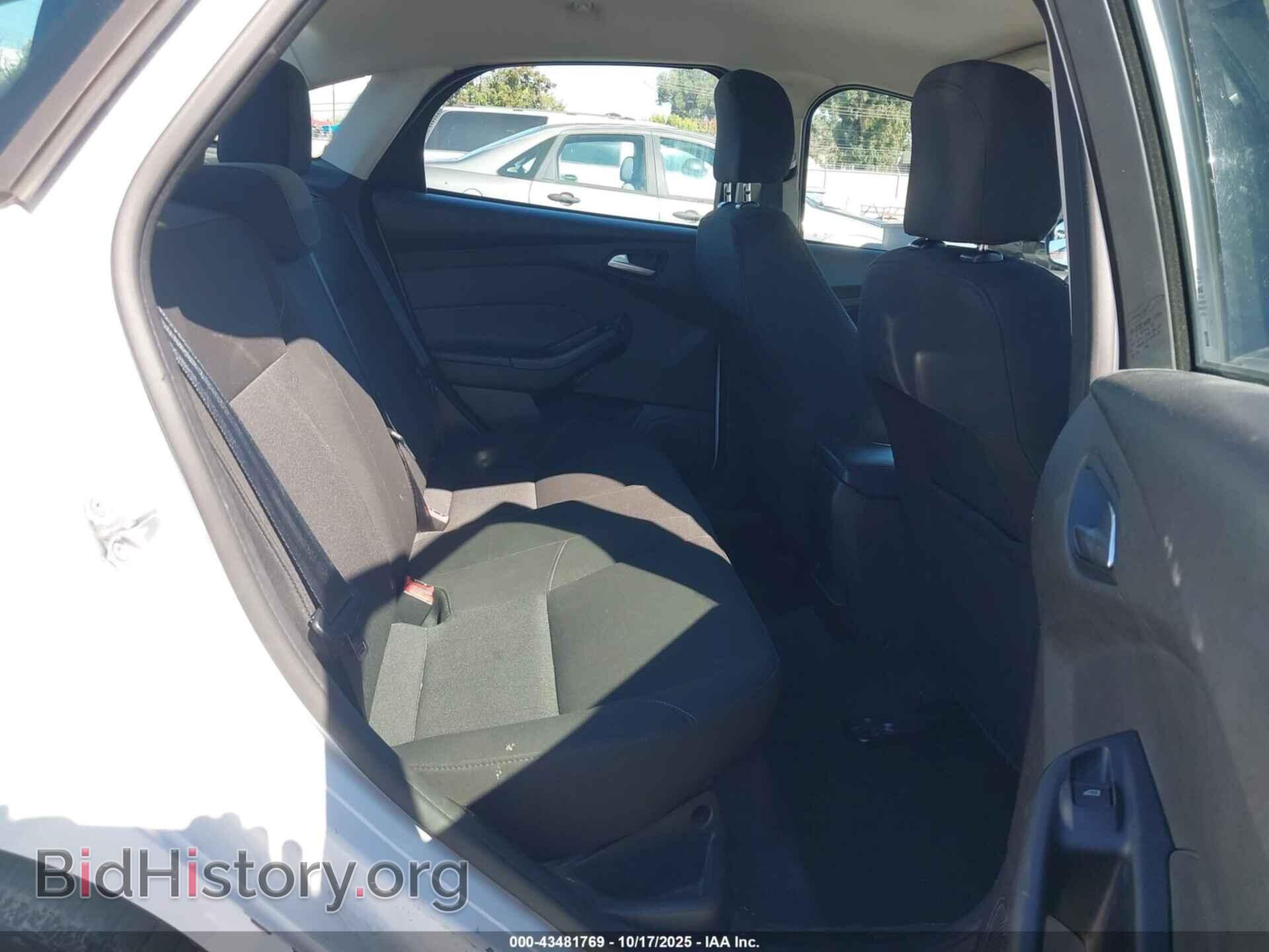 2016 FORD FOCUS - VIN: 1FADP3F22GL294264 - Фото 8