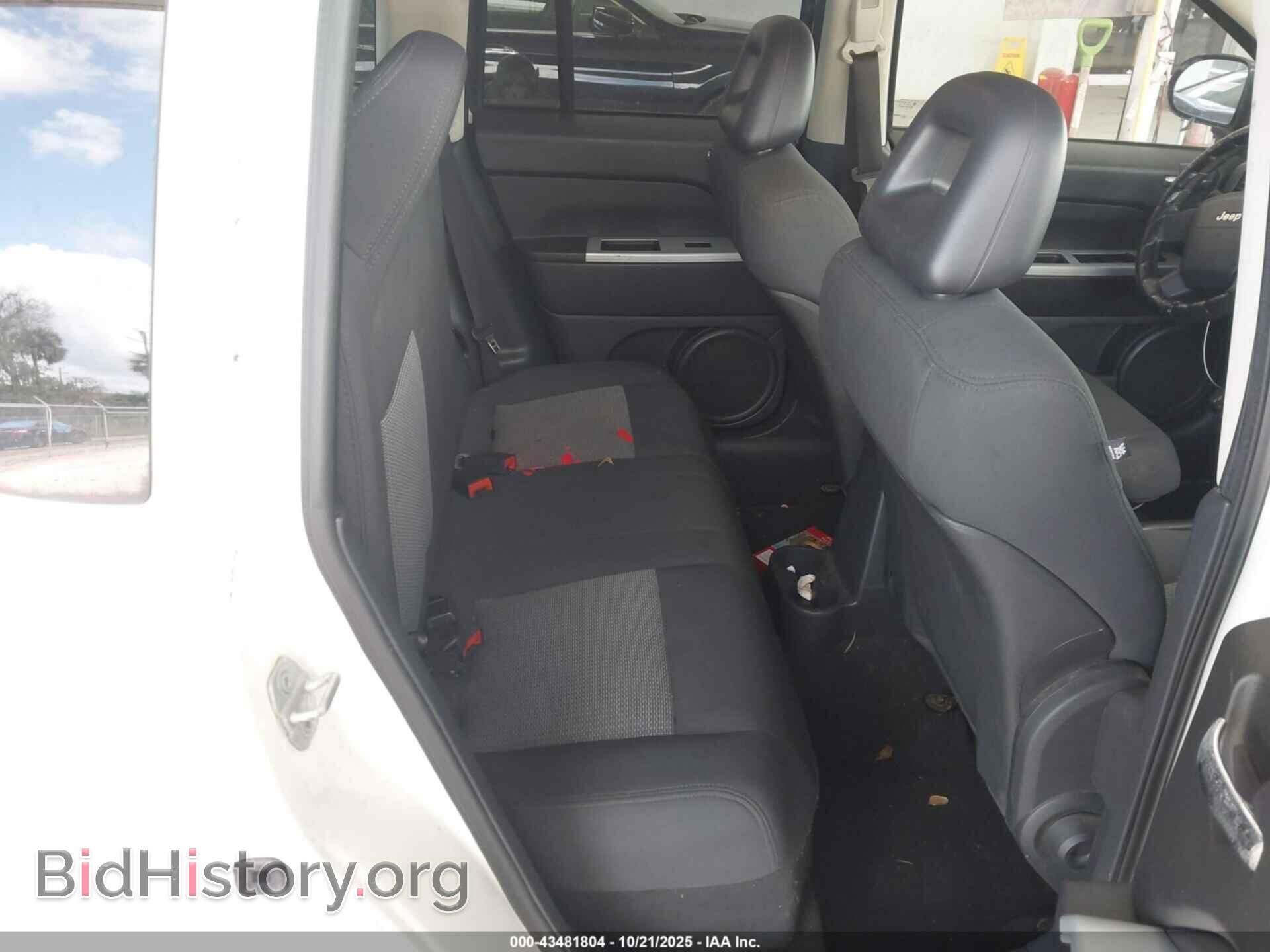 2008 JEEP COMPASS - VIN: 1J8FT47W78D661170 - Фото 8