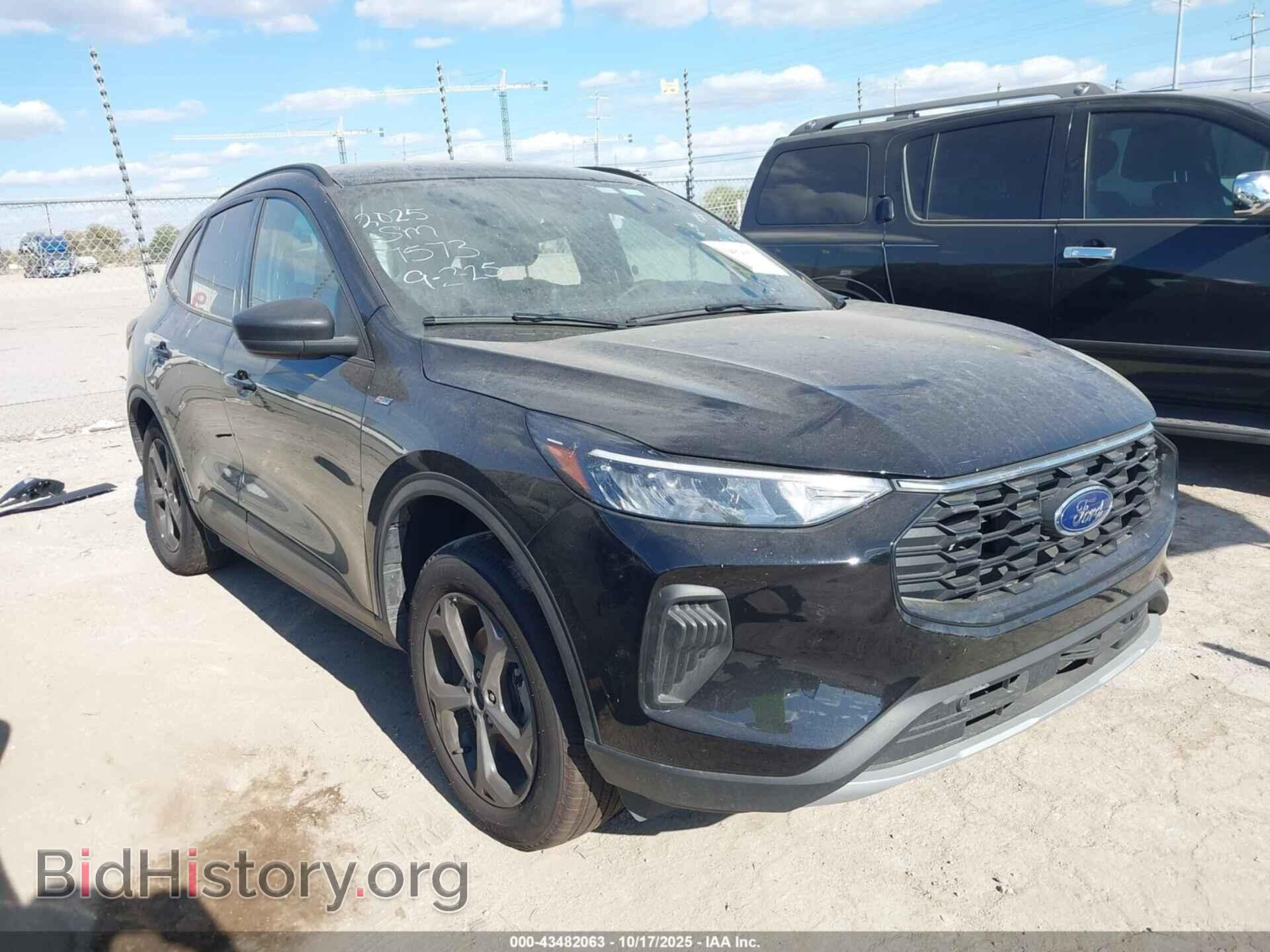 Photo 1FMCU9MN3SUA87573 - FORD ESCAPE 2025