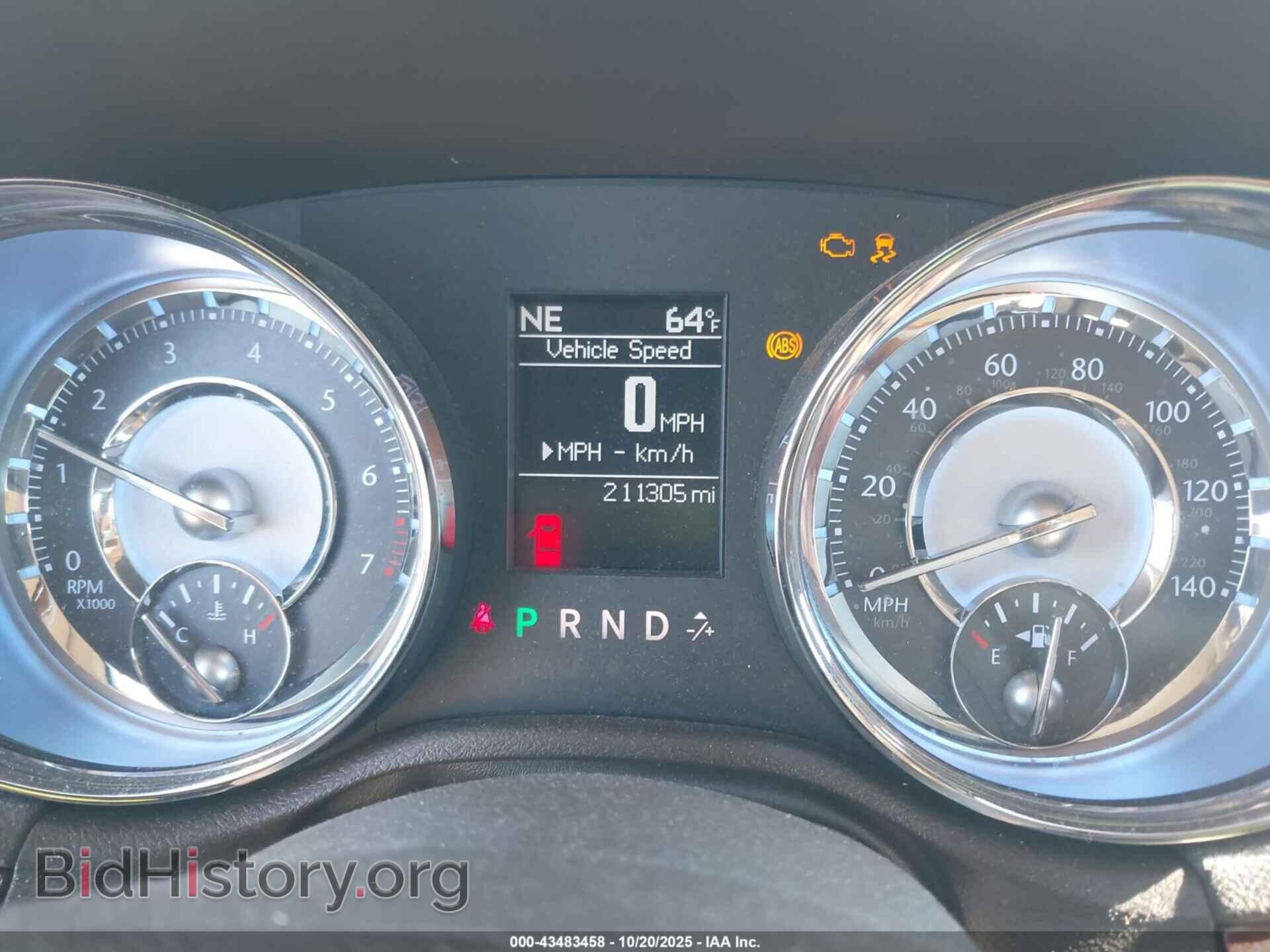 2011 CHRYSLER 300 - VIN: 2C3CA5CG4BH548098 - Фото 7