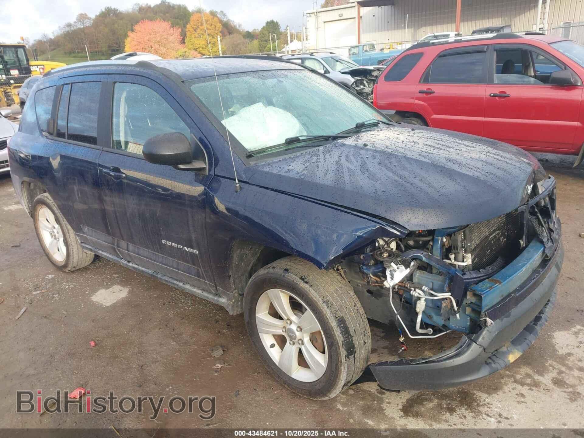 Photo 1C4NJDBBXED647076 - JEEP COMPASS 2014