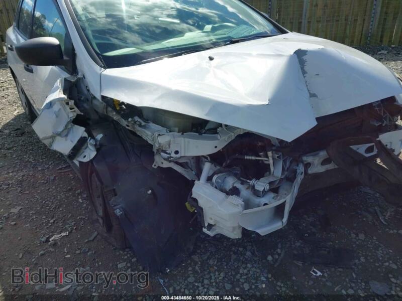 2017 Ford FOCUS (VIN 1FADP3E25HL331018) — photo 6 of 12