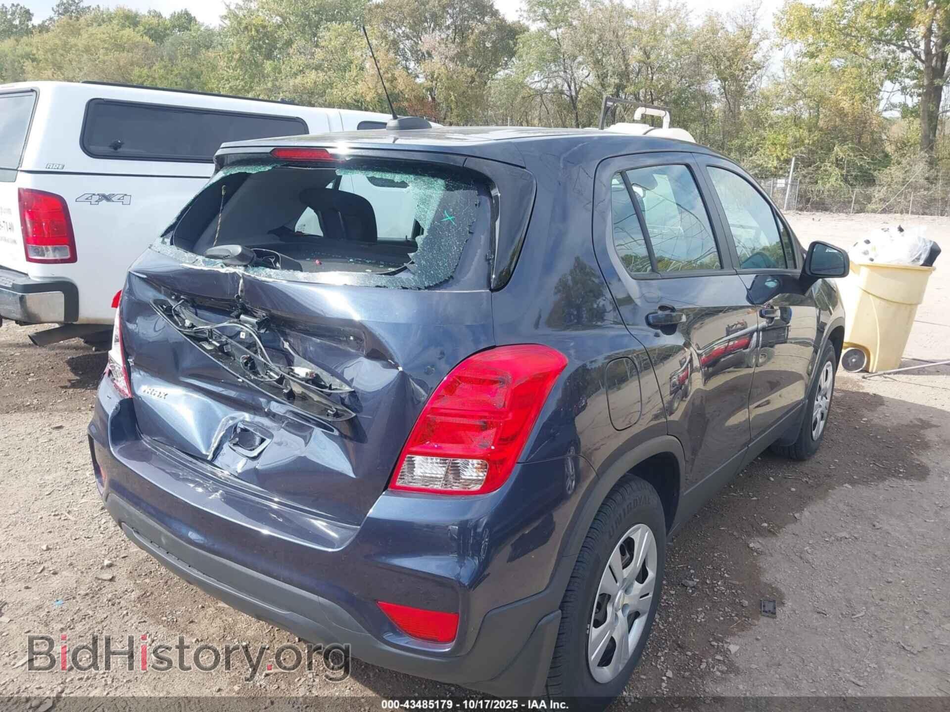 2019 CHEVROLET TRAX - VIN: 3GNCJKSB9KL156443 - Фото 4