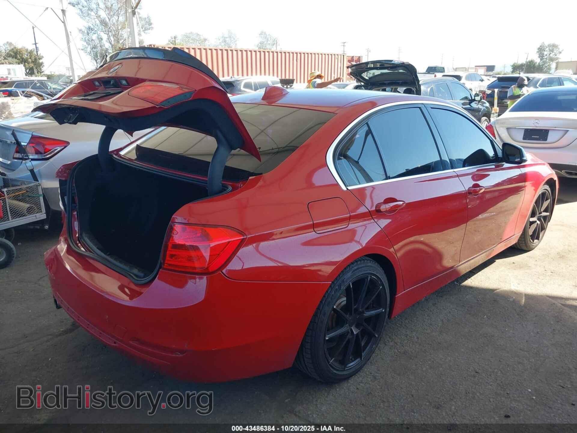 2015 BMW 328I - VIN: WBA3A5G51FNS87964 - Фото 4