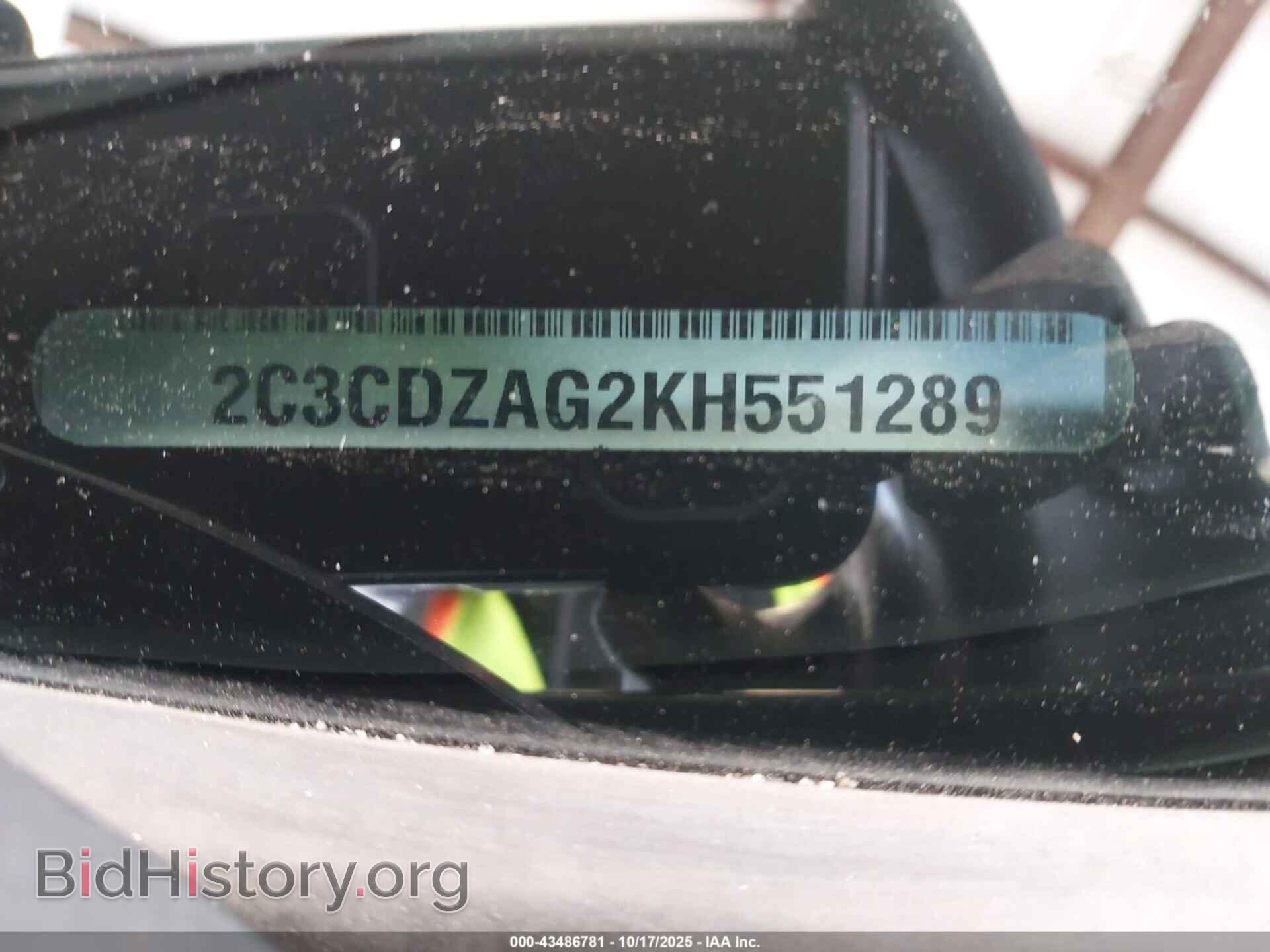 2019 DODGE CHALLENGER - VIN: 2C3CDZAG2KH551289 - Фото 9