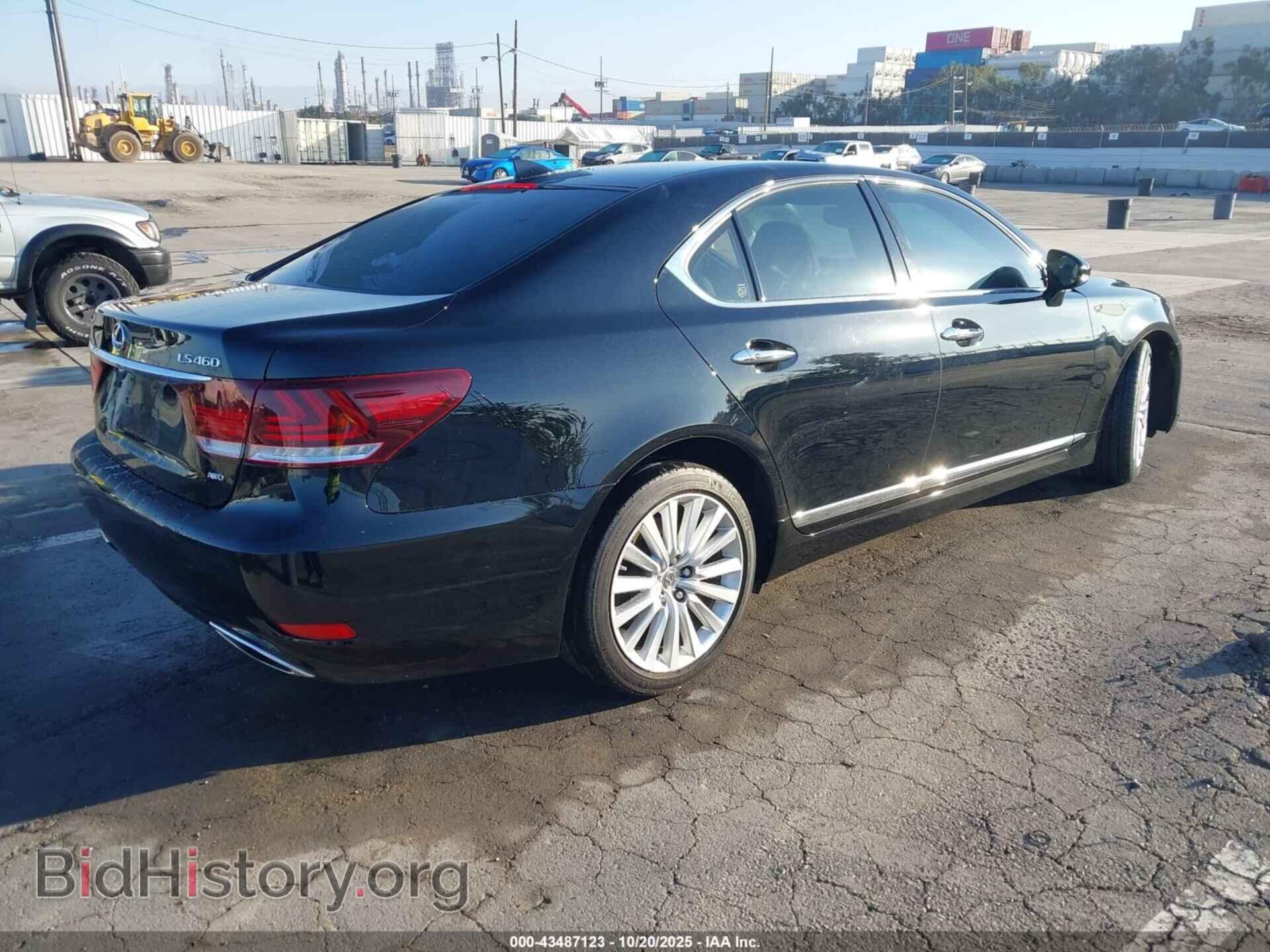2017 LEXUS LS 460 - VIN: JTHCL5EF1H5029437 - Photo 4