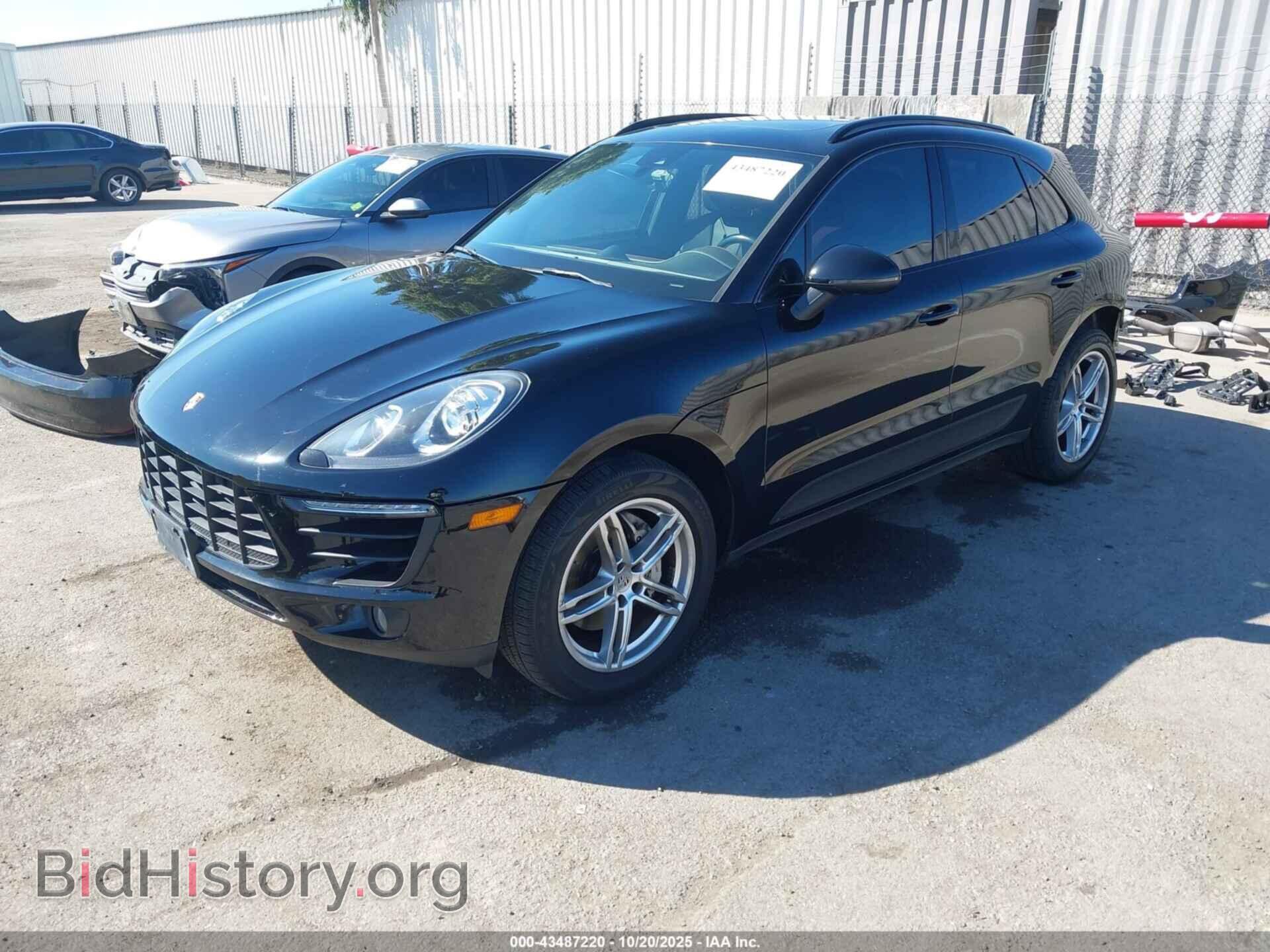 2017 PORSCHE MACAN - VIN: WP1AB2A52HLB21089 - Photo 2