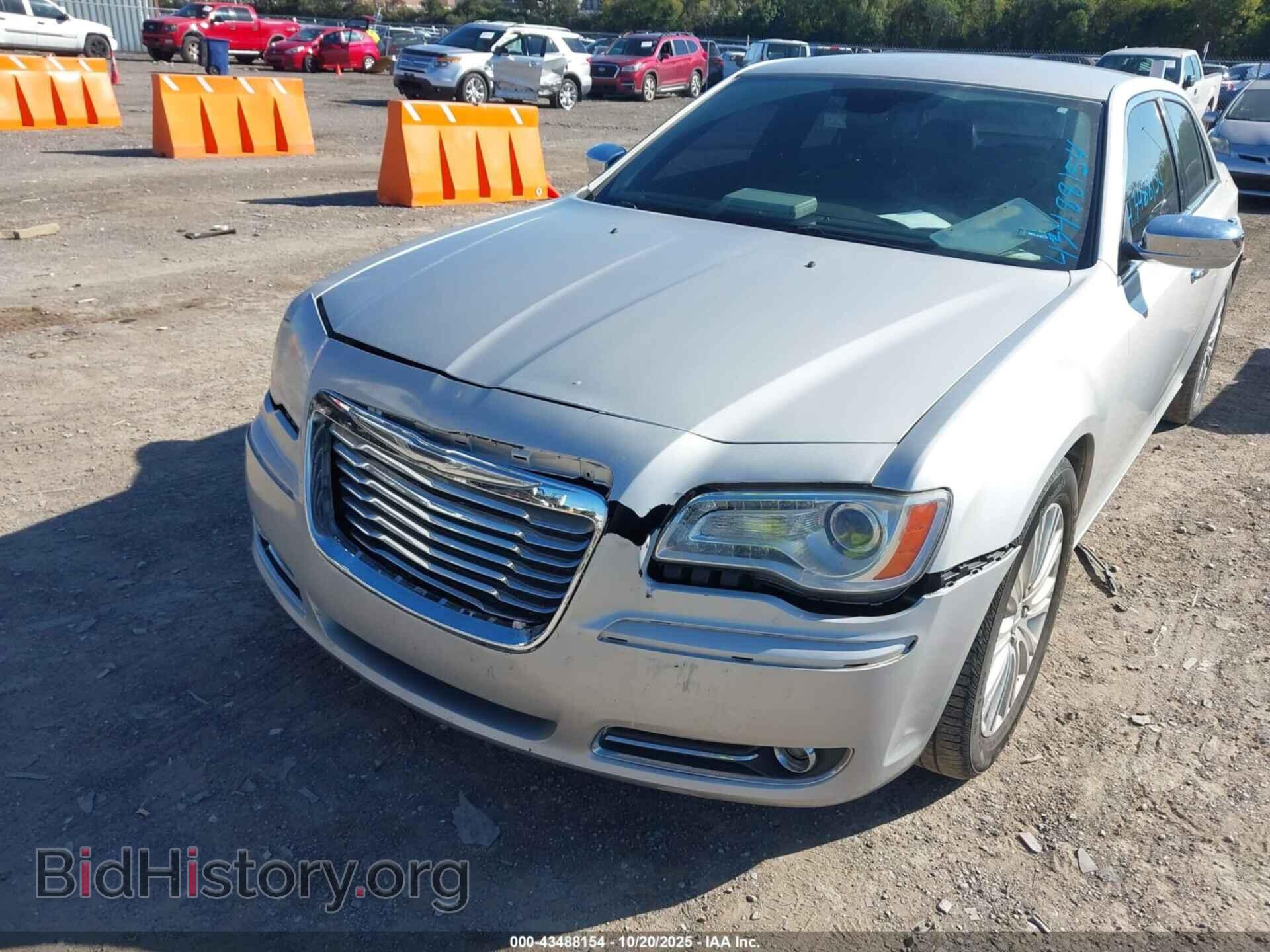 2012 CHRYSLER 300C - VIN: 2C3CCAET7CH103188 - Photo 6
