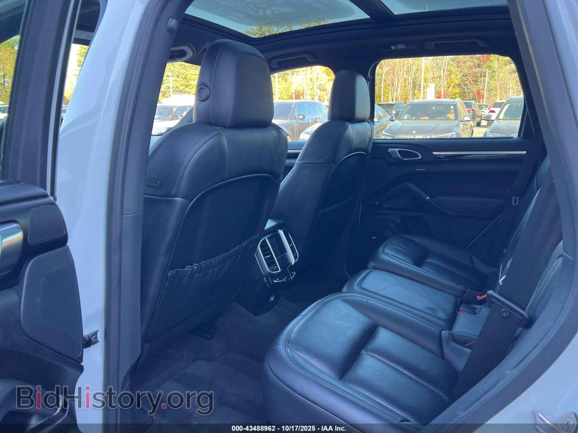2016 PORSCHE CAYENNE E-HYBRID - VIN: WP1AE2A20GLA17115 - Фото 8