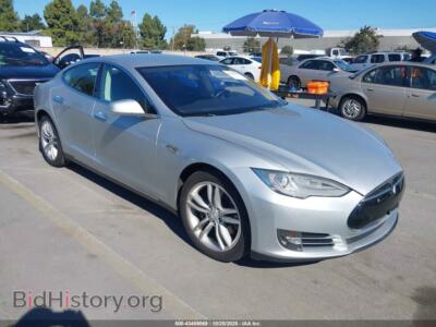 2013 Tesla MODEL S, серебристый — VIN 5YJSA1CN7DFP27209, IAAI