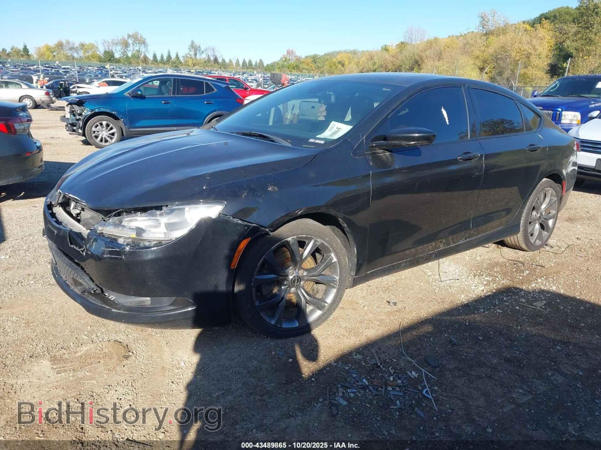 2016 CHRYSLER 200 - VIN: 1C3CCCDG6GN152329 - Фото 2