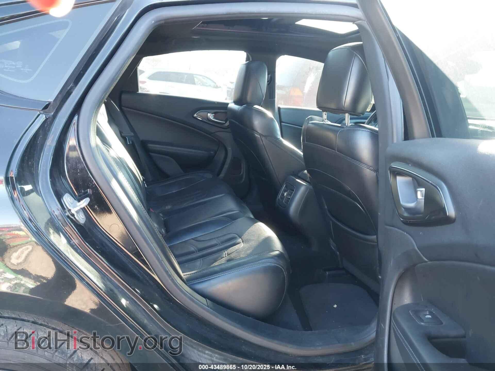 2016 CHRYSLER 200 - VIN: 1C3CCCDG6GN152329 - Фото 8