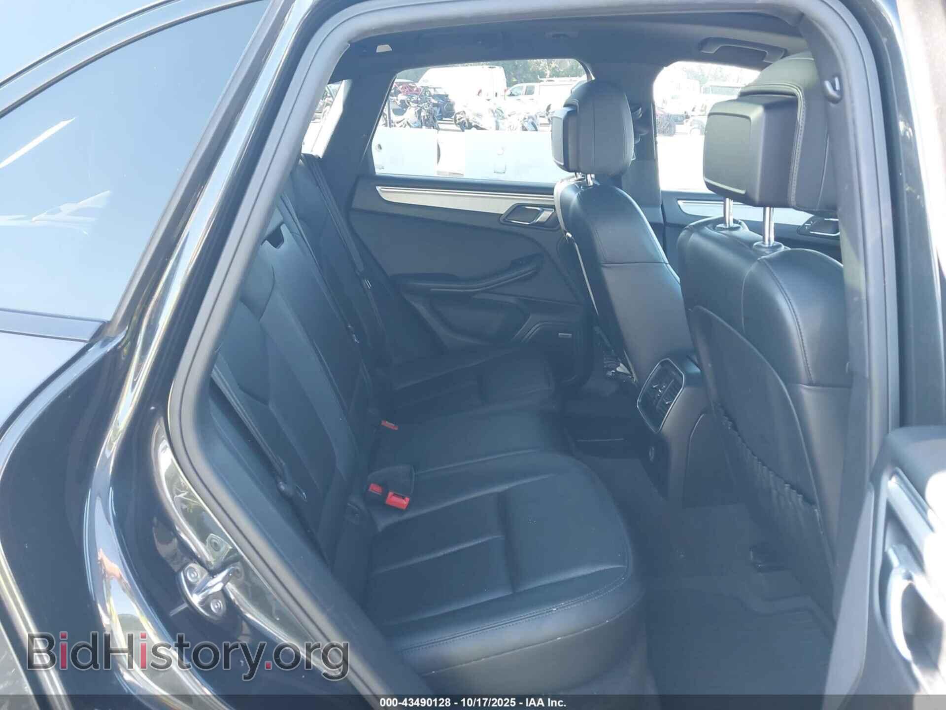2017 PORSCHE MACAN - VIN: WP1AA2A56HLB08834 - Фото 8