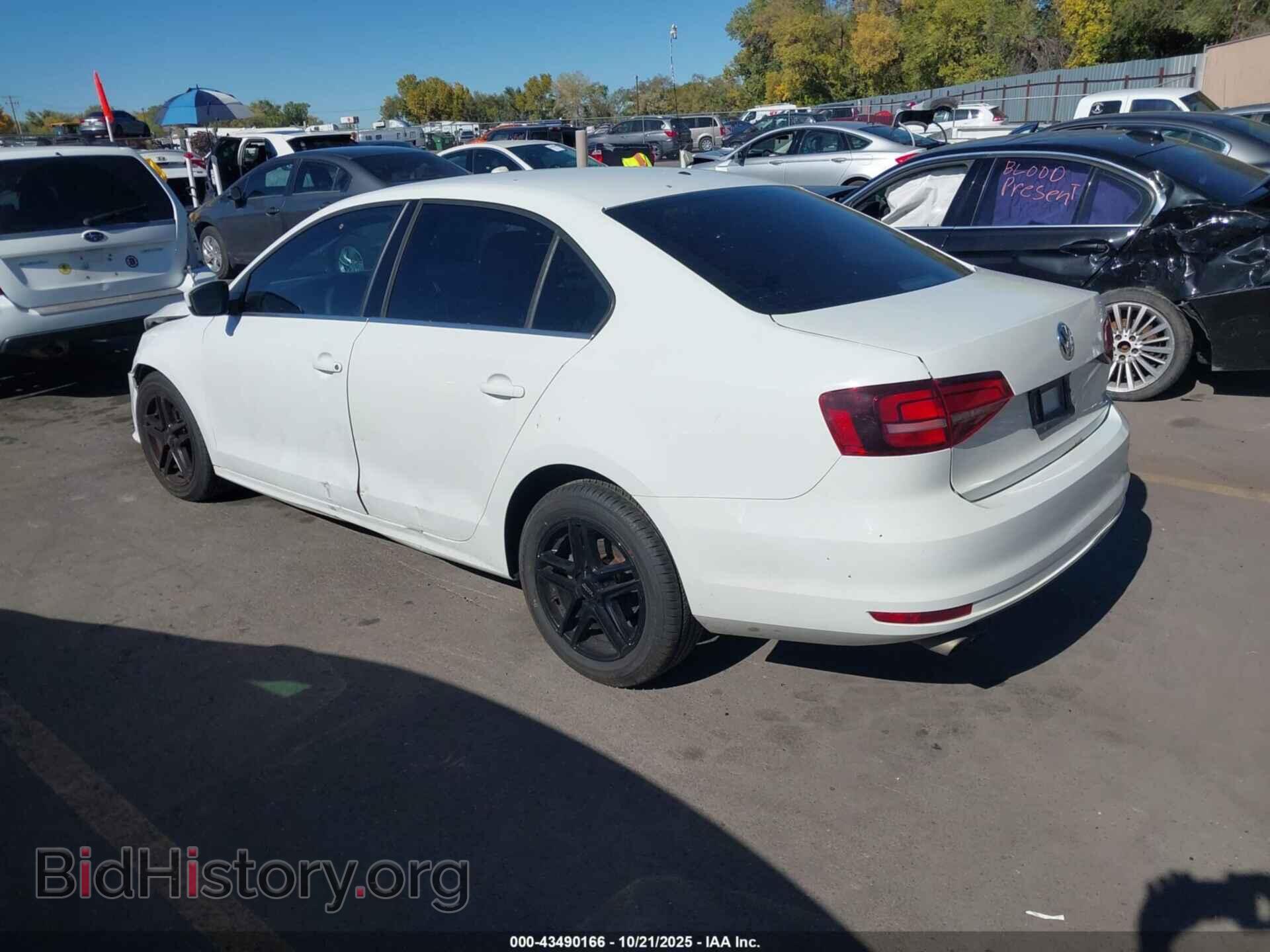 2017 VOLKSWAGEN JETTA - VIN: 3VW2B7AJ9HM363292 - Фото 3