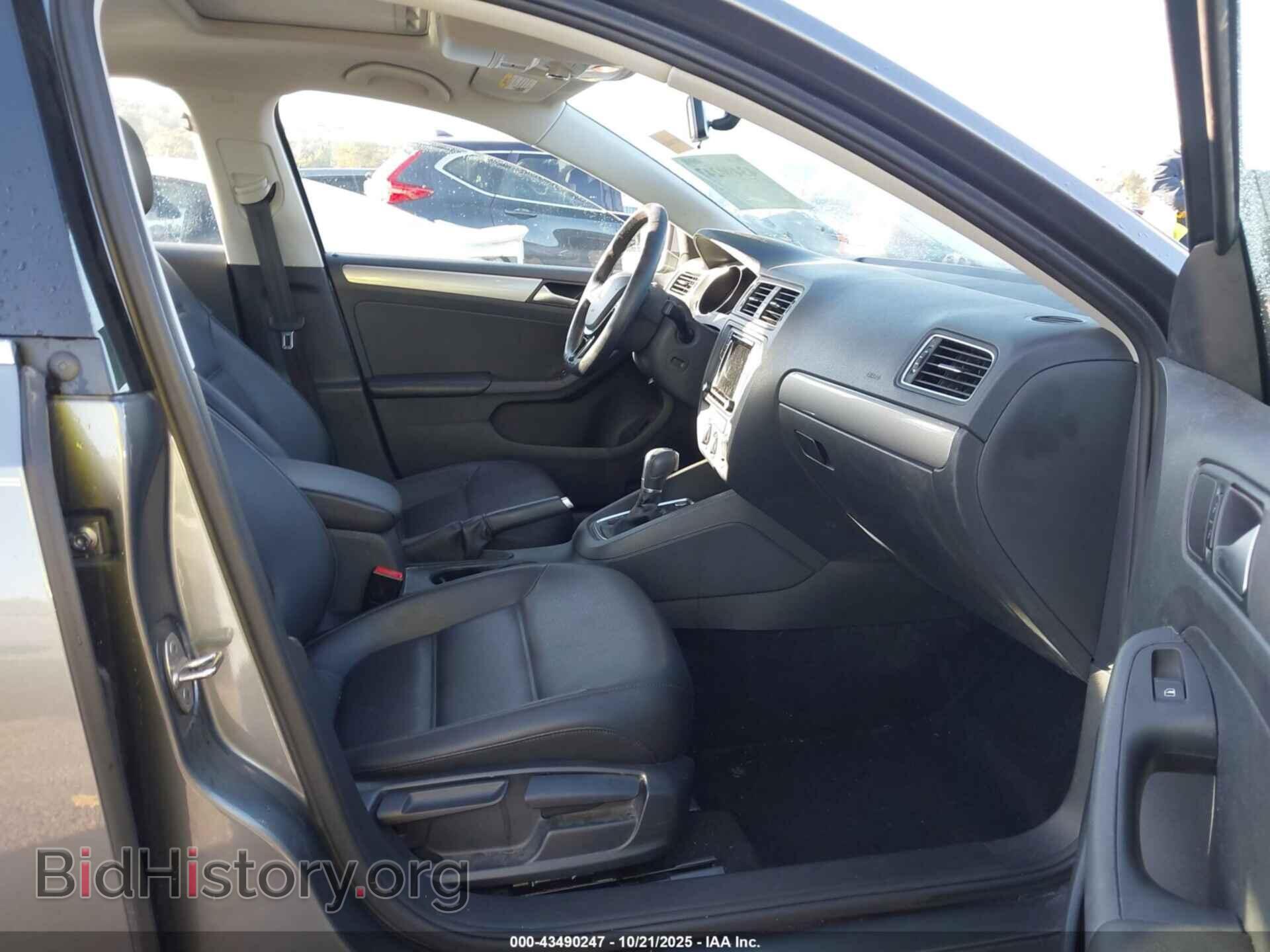 2017 VOLKSWAGEN JETTA - VIN: 3VWDB7AJ4HM388514 - Фото 5