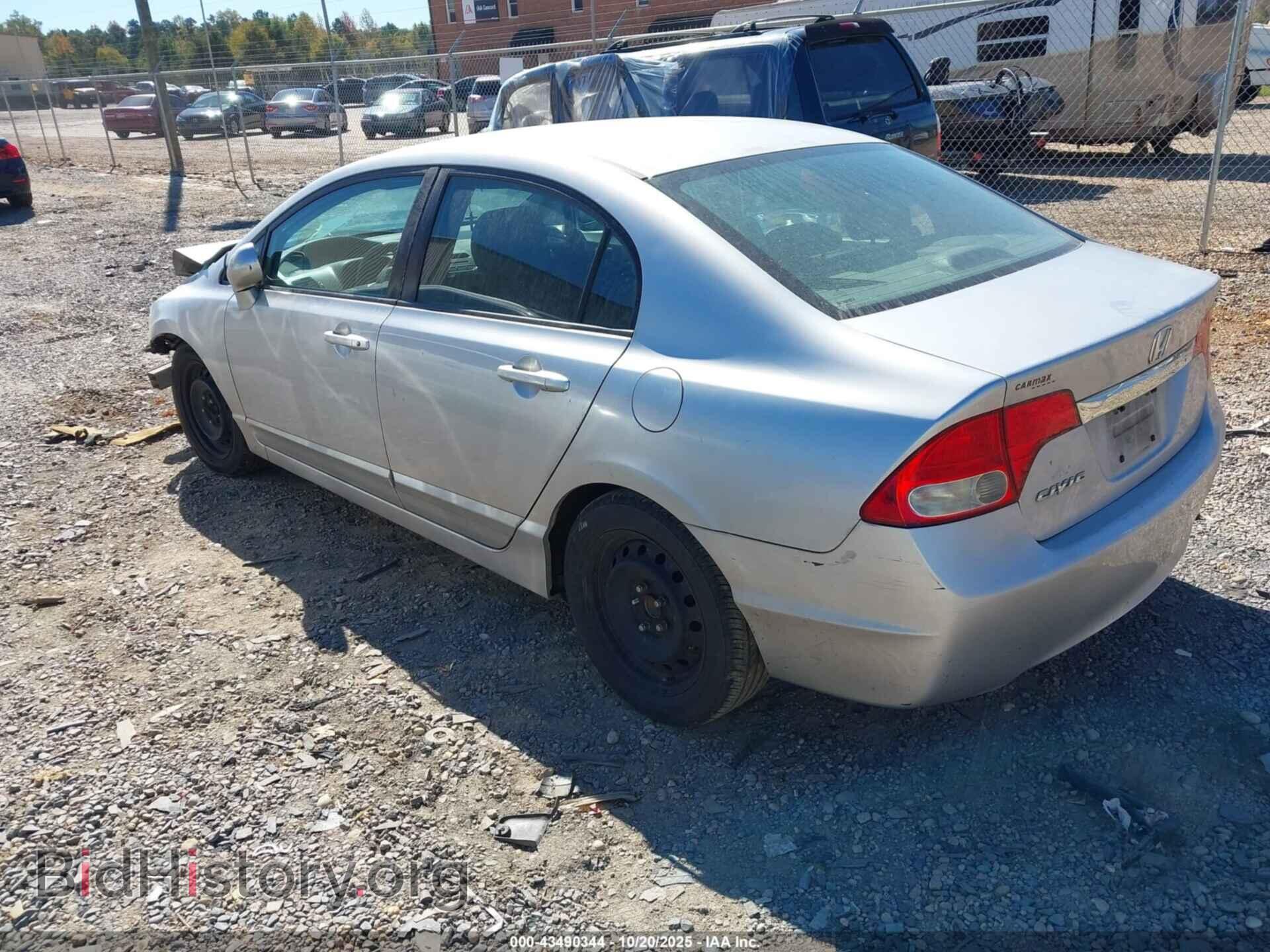 2010 HONDA CIVIC - VIN: 2HGFA1F56AH552021 - Фото 3