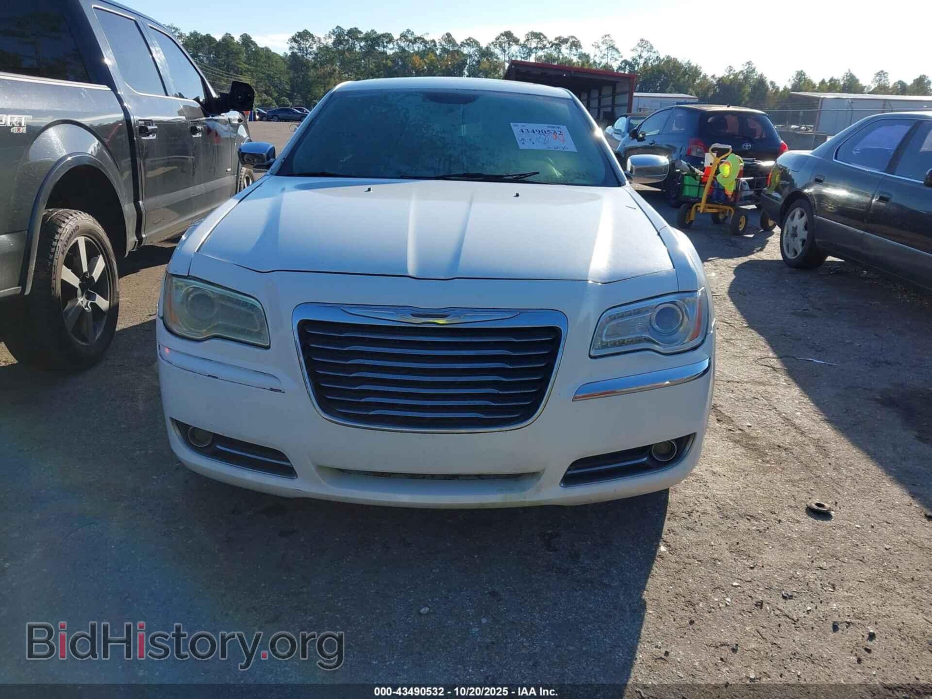 2011 CHRYSLER 300 - VIN: 2C3CA5CG9BH529398 - Фото 6