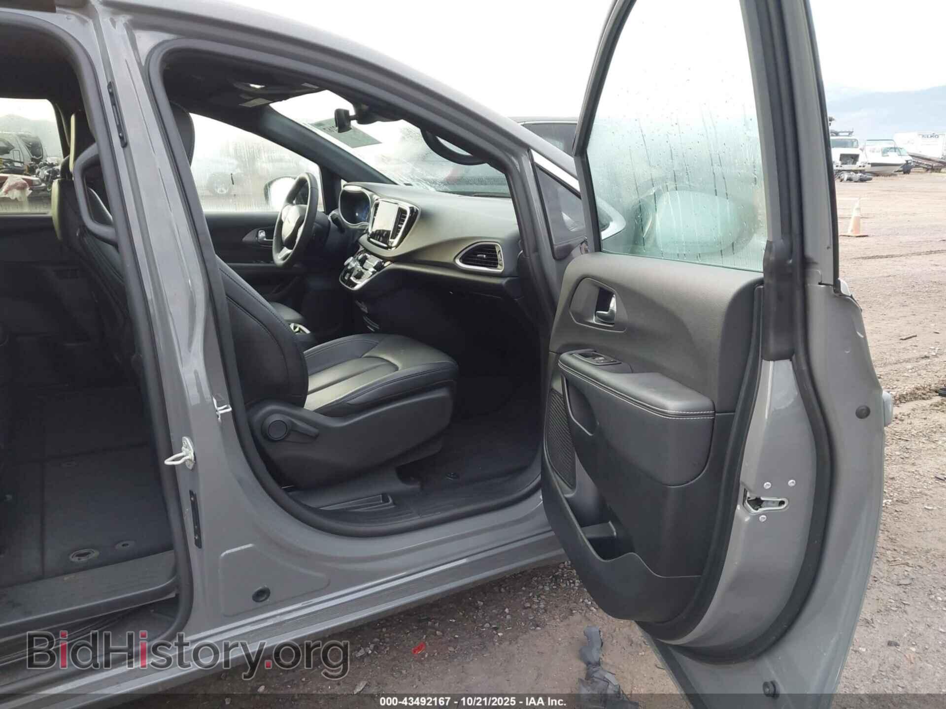 2025 CHRYSLER PACIFICA - VIN: 2C4RC1BG7SR540422 - Photo 5