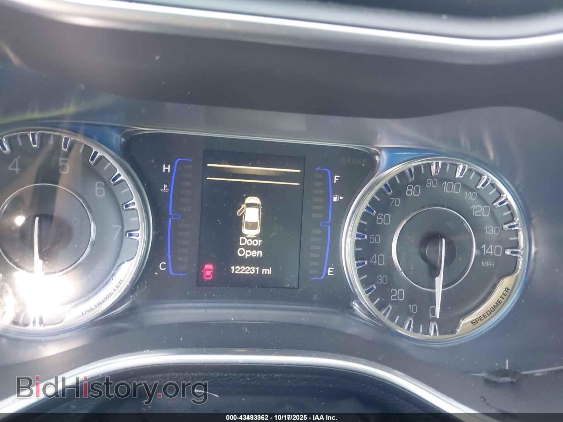 2017 CHRYSLER 200 - VIN: 1C3CCCFB2HN508200 - Фото 7