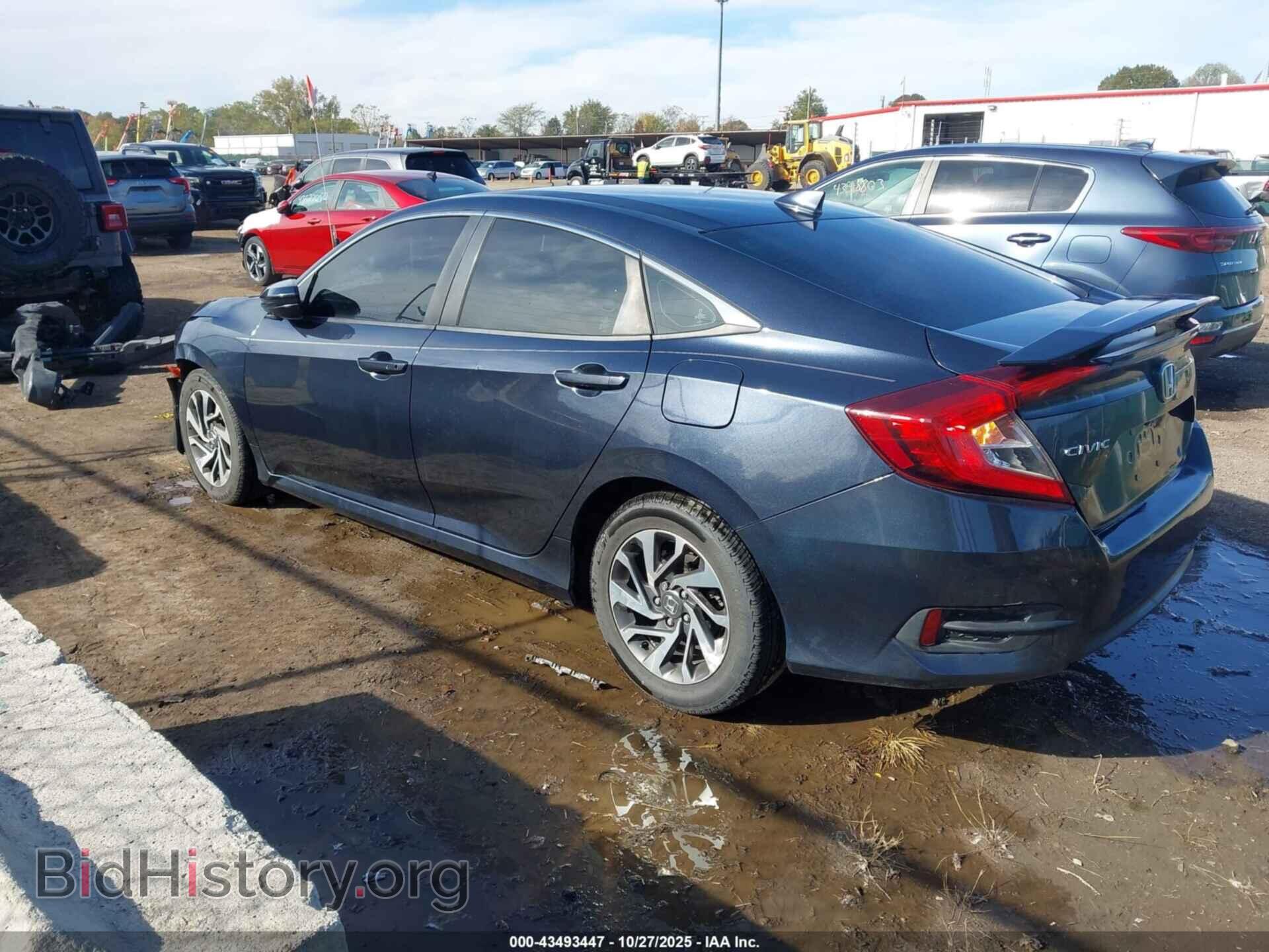 2018 HONDA CIVIC - VIN: 19XFC2F77JE024905 - Фото 3