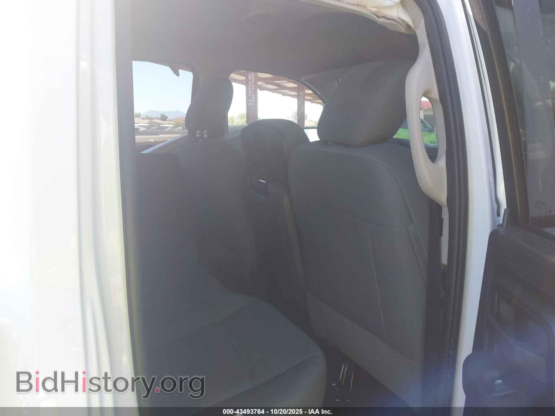 2015 RAM 1500 - VIN: 1C6RR6FT5FS635107 - Фото 8