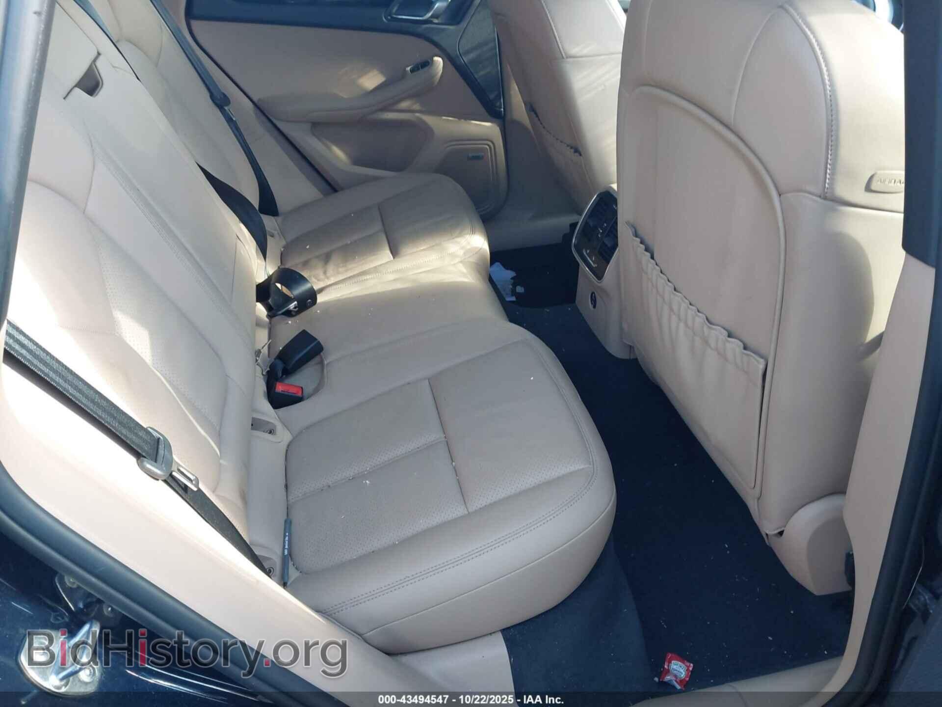 2020 PORSCHE MACAN - VIN: WP1AB2A59LLB35919 - Photo 8