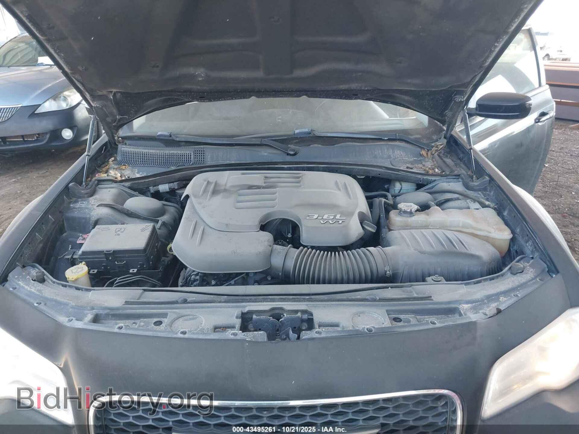 2015 CHRYSLER 300 - VIN: 2C3CCAAG1FH921528 - Фото 10