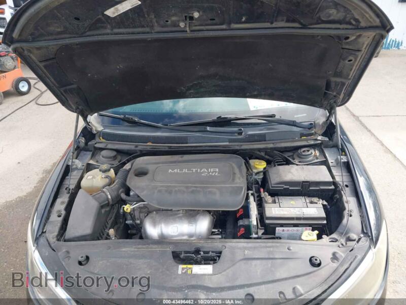 2016 Chrysler 200 (VIN 1C3CCCAB5GN188781) — фото 10 из 18