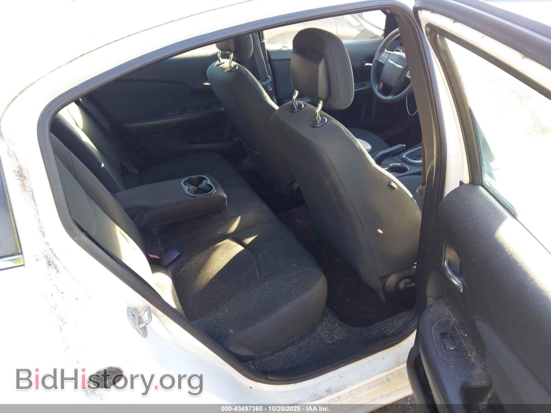 2012 CHRYSLER 200 - VIN: 1C3CCBABXCN117256 - Фото 8