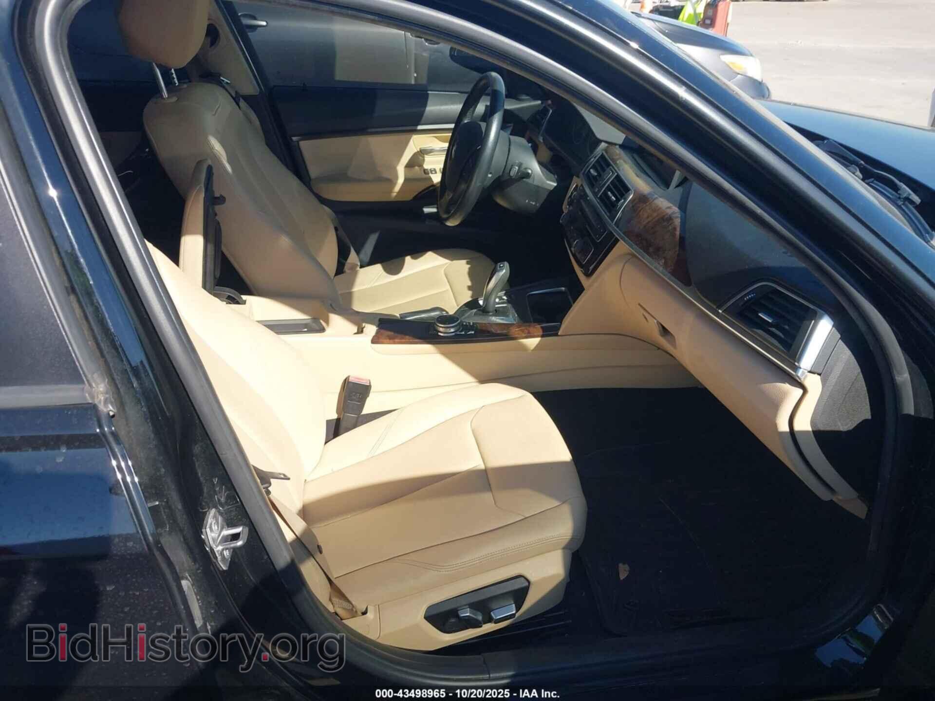 2017 BMW 320I - VIN: WBA8E1G59HNU14126 - Фото 5