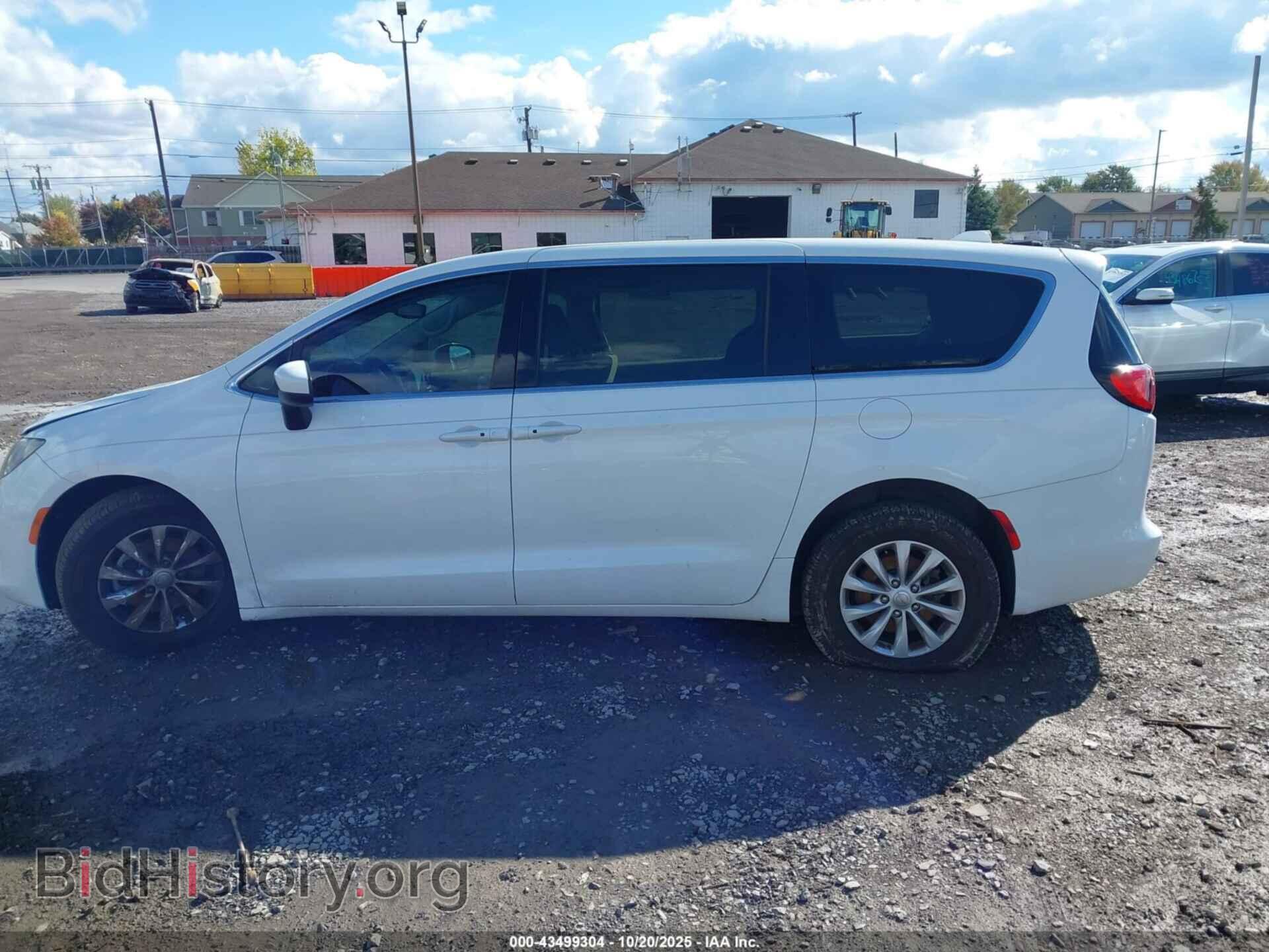 2017 CHRYSLER PACIFICA - VIN: 2C4RC1DG9HR518976 - Фото 14