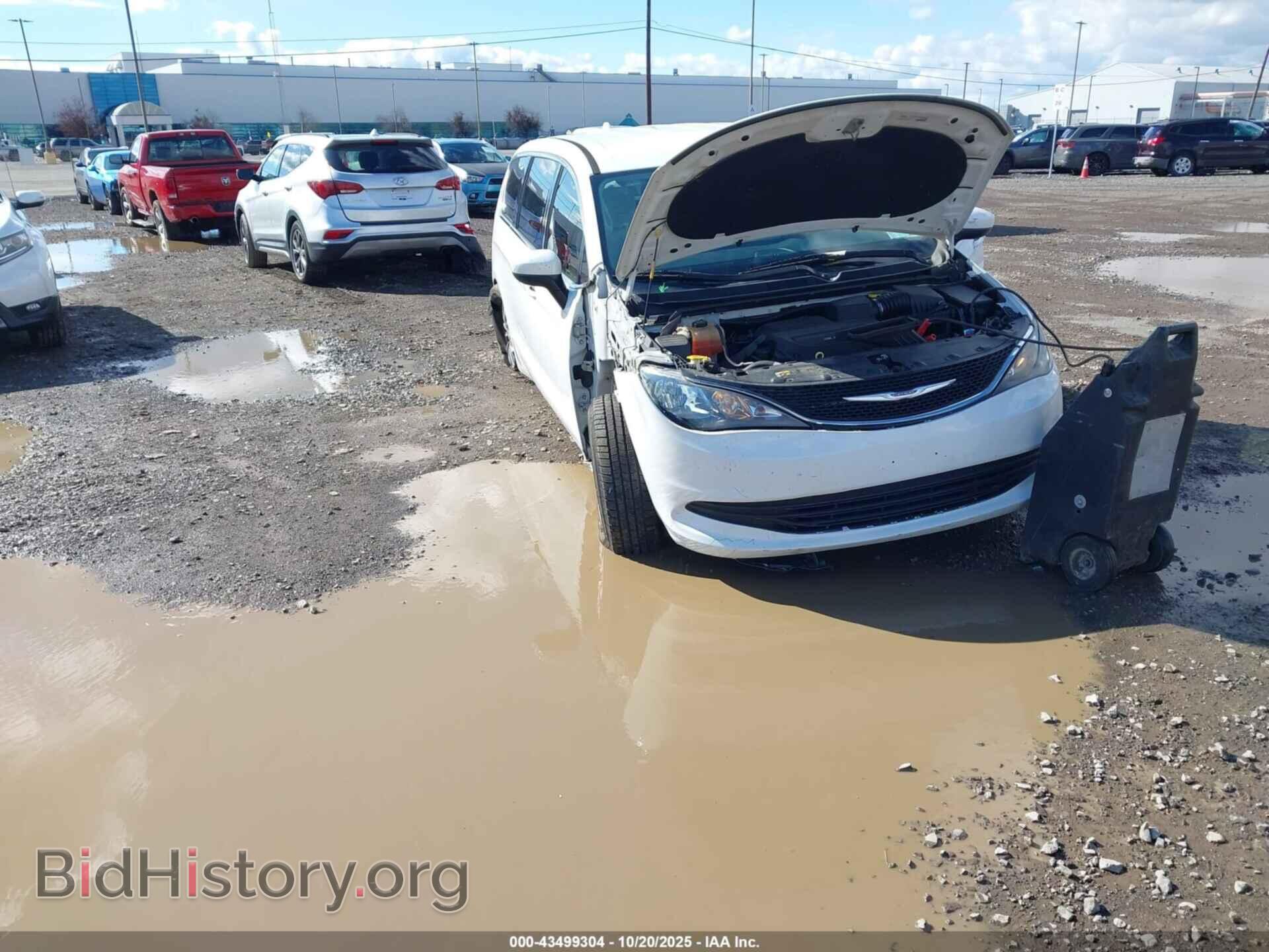 2017 CHRYSLER PACIFICA - VIN: 2C4RC1DG9HR518976 - Фото 6