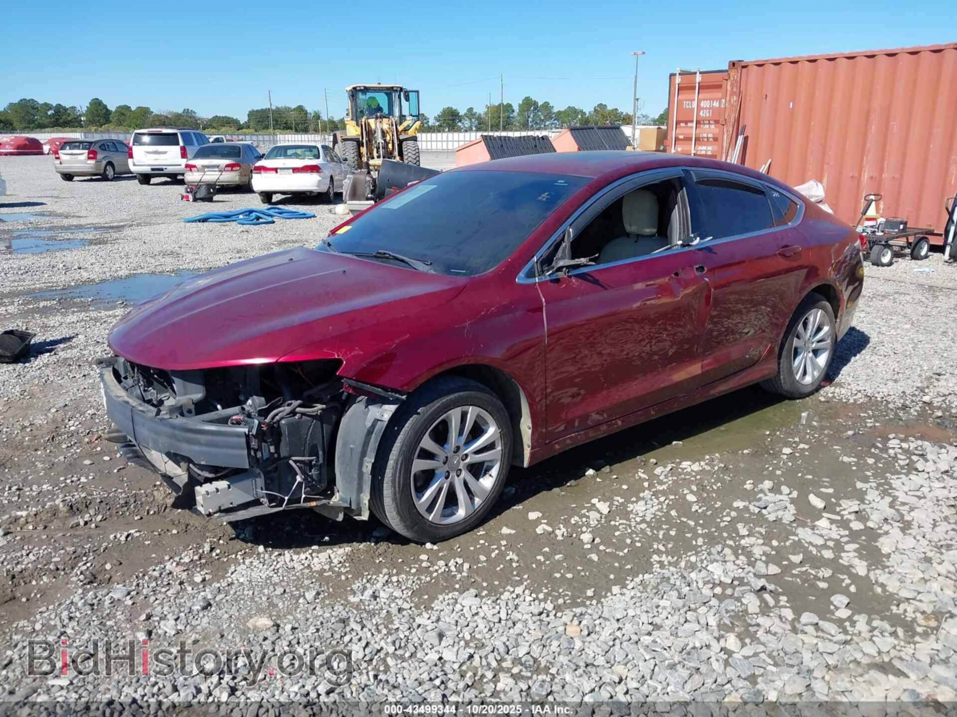 2015 CHRYSLER 200 - VIN: 1C3CCCAB8FN704579 - Фото 2