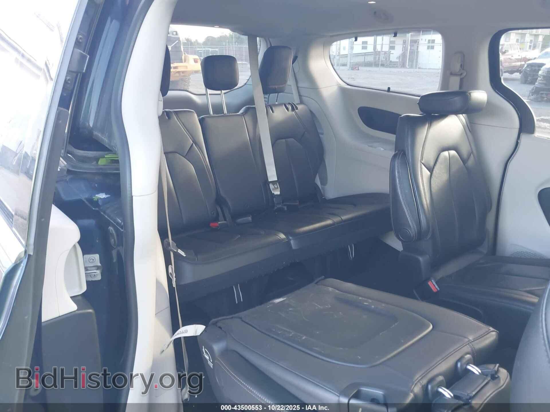 2017 CHRYSLER PACIFICA - VIN: 2C4RC1BG7HR611028 - Фото 8