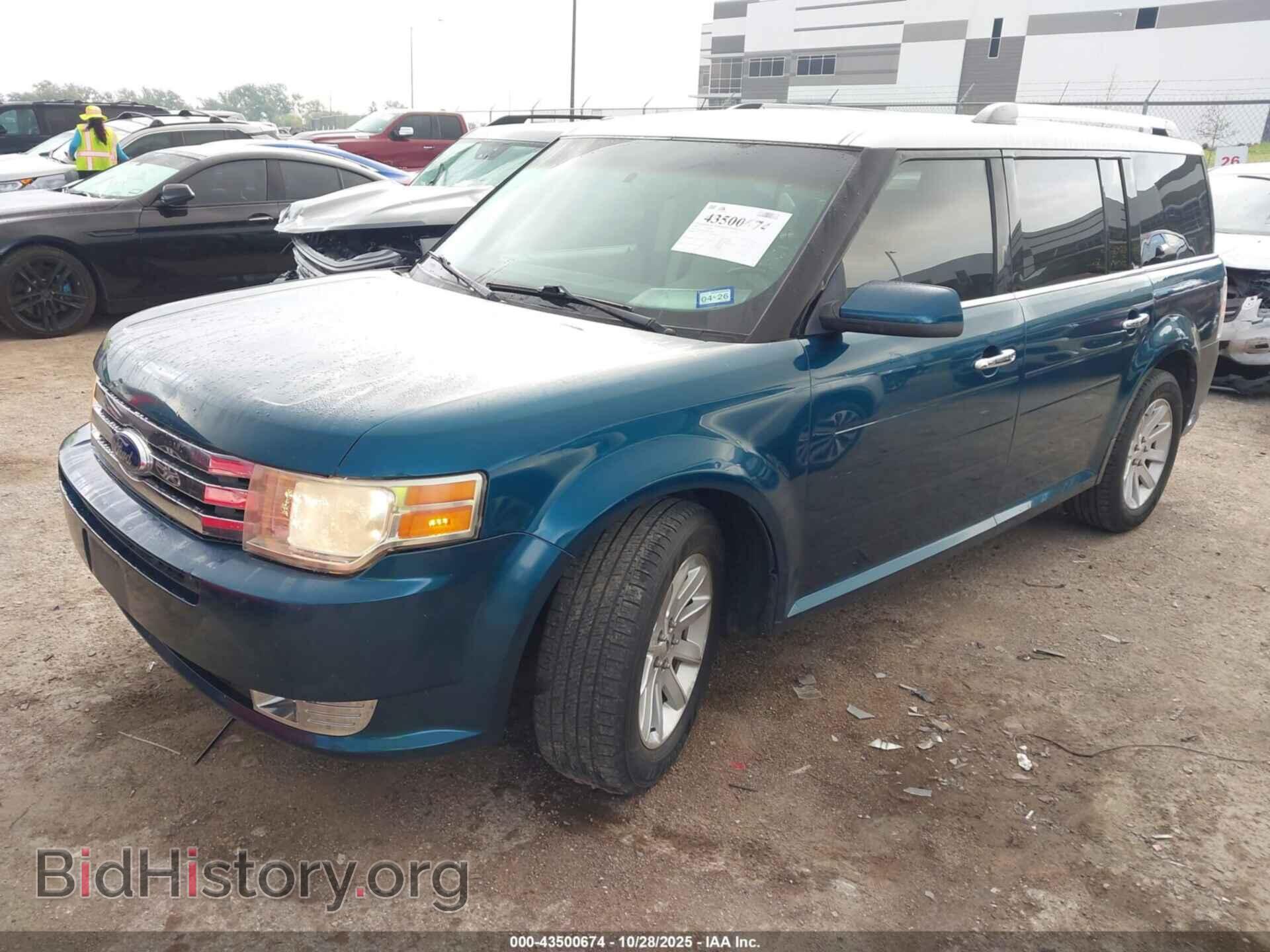 2011 FORD FLEX - VIN: 2FMGK5CC1BBD16628 - Photo 2