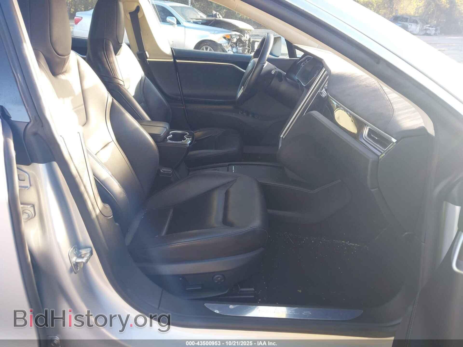 2016 TESLA MODEL S - VIN: 5YJSA1E13GF142268 - Фото 5