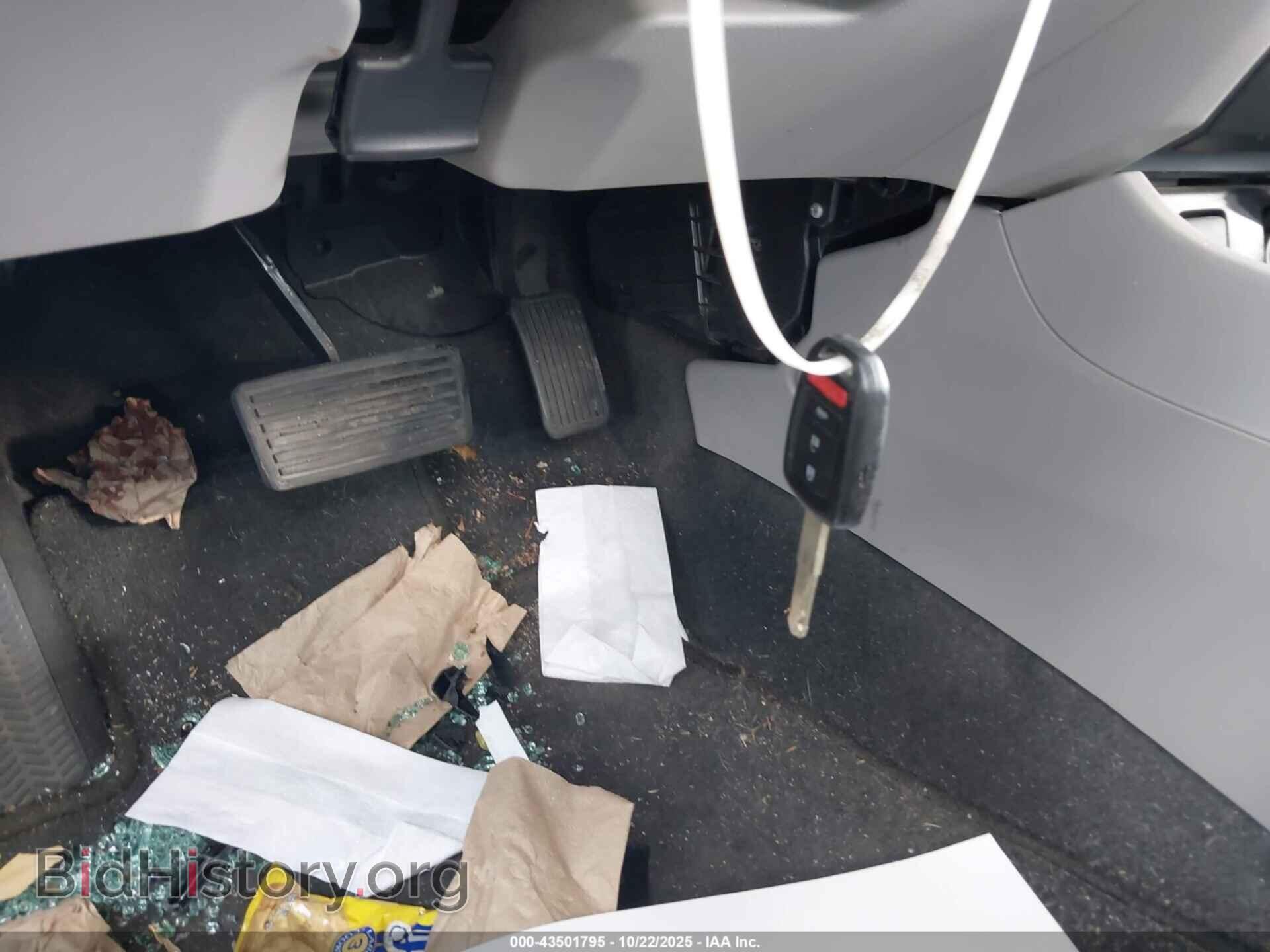 2015 HONDA CIVIC - VIN: 19XFB2F54FE258699 - Фото 11
