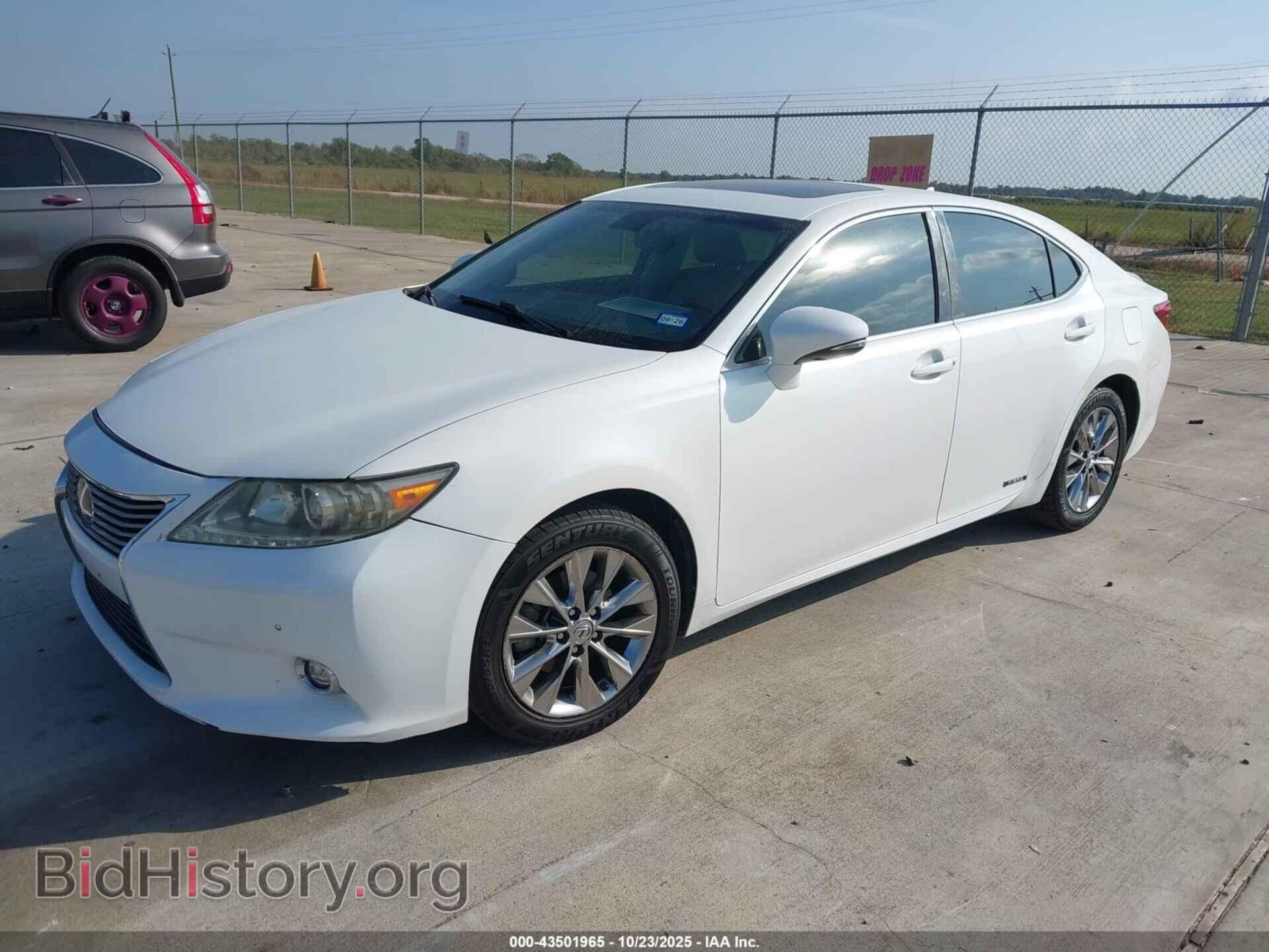 2014 LEXUS ES 300H - VIN: JTHBW1GG4E2041404 - Фото 2