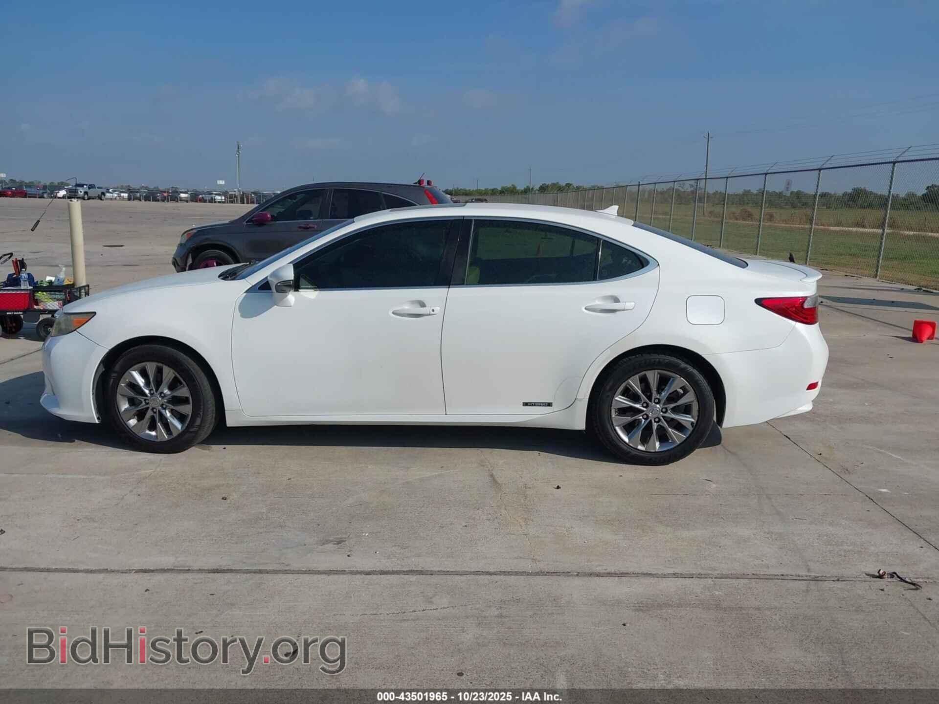 2014 LEXUS ES 300H - VIN: JTHBW1GG4E2041404 - Фото 14
