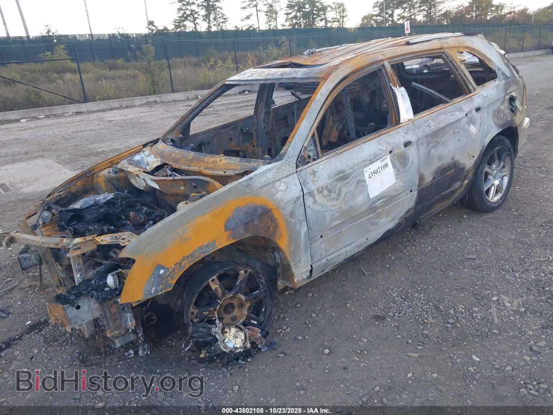 2005 CHRYSLER PACIFICA - VIN: 2C8GF68435R663629 - Photo 2