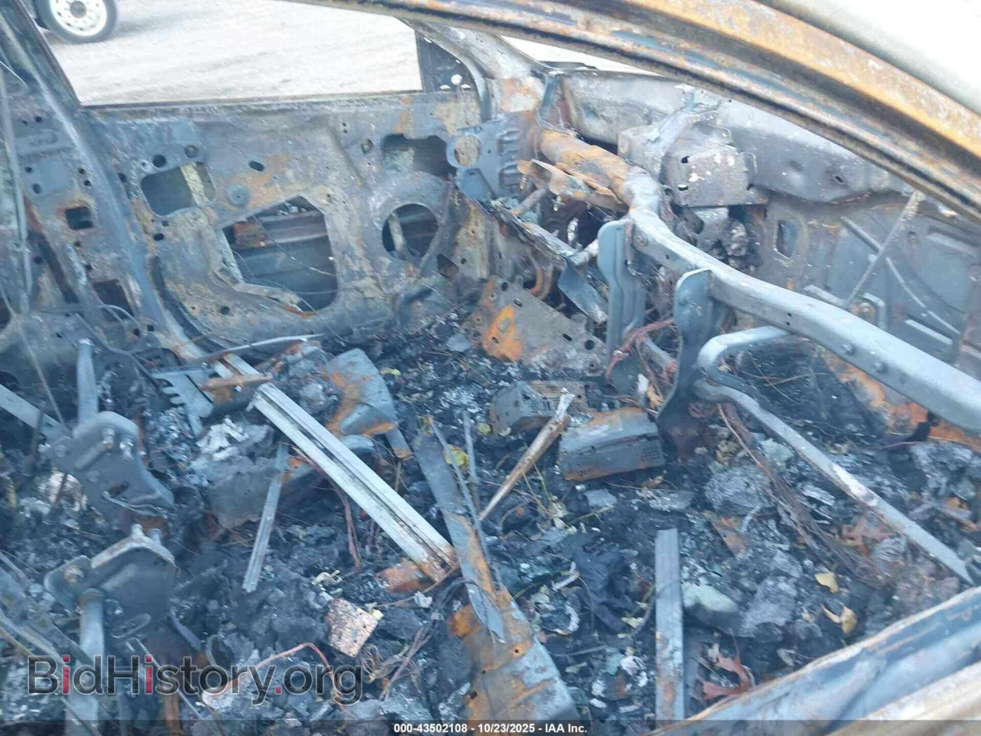 2005 CHRYSLER PACIFICA - VIN: 2C8GF68435R663629 - Photo 5