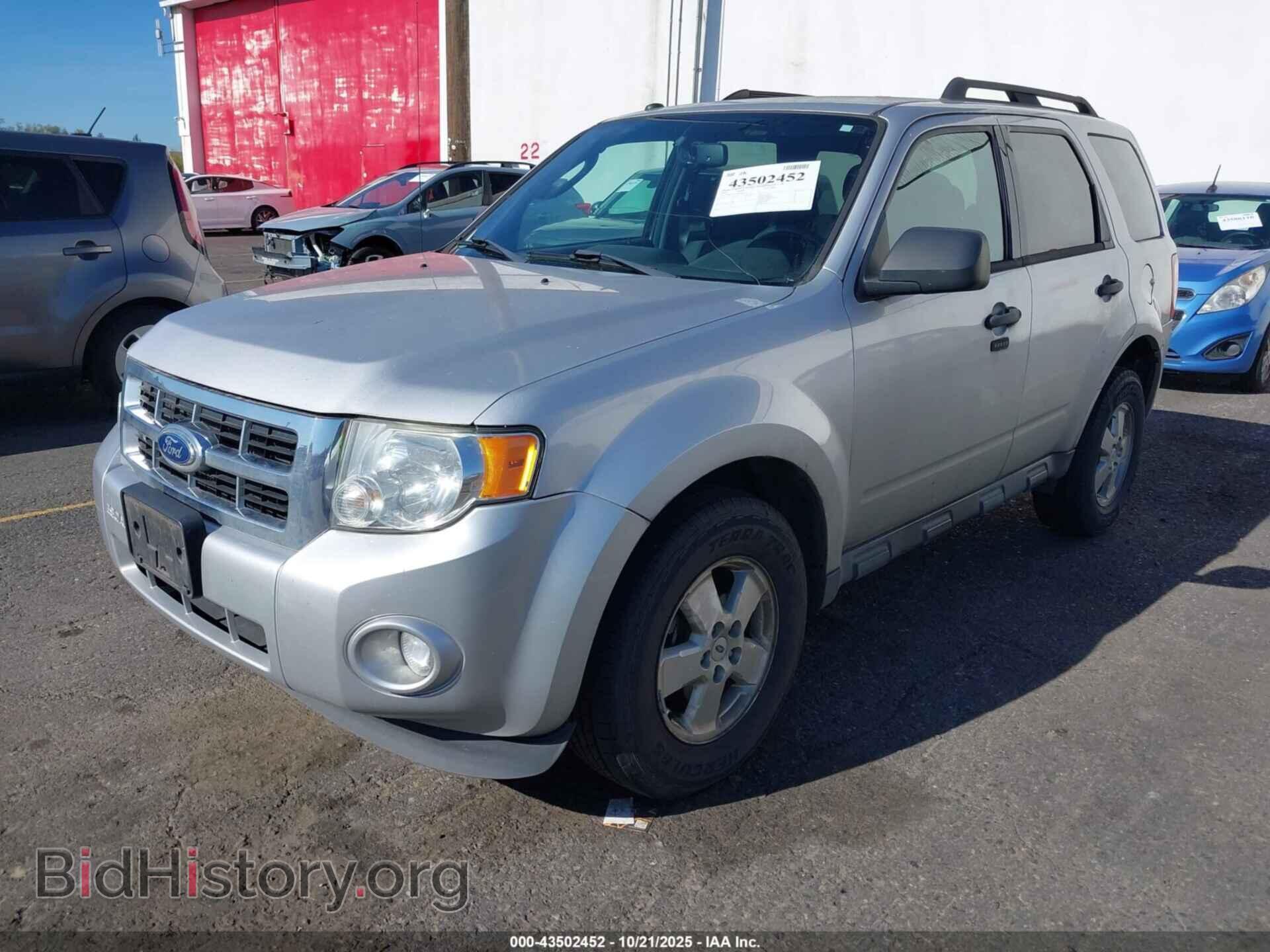 2011 FORD ESCAPE - VIN: 1FMCU9D70BKB25872 - Фото 2
