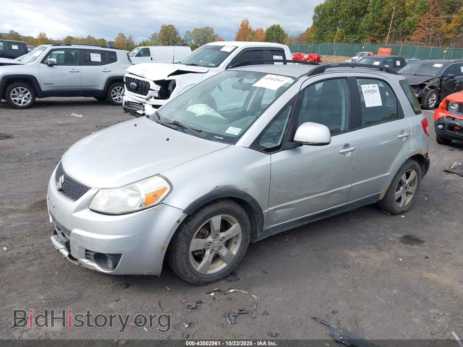 2011 SUZUKI SX4 - VIN: JS2YB5A37B6305097 - Photo 2