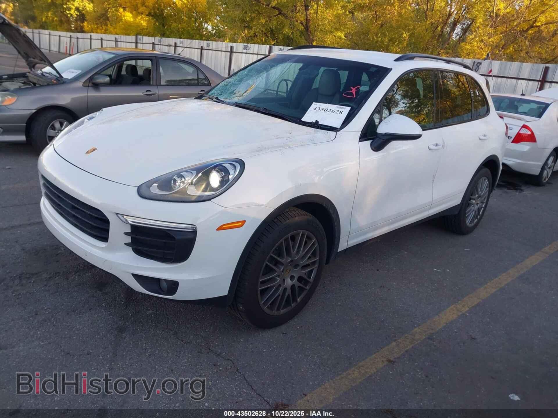 2016 PORSCHE CAYENNE - VIN: WP1AA2A29GKA11752 - Фото 2