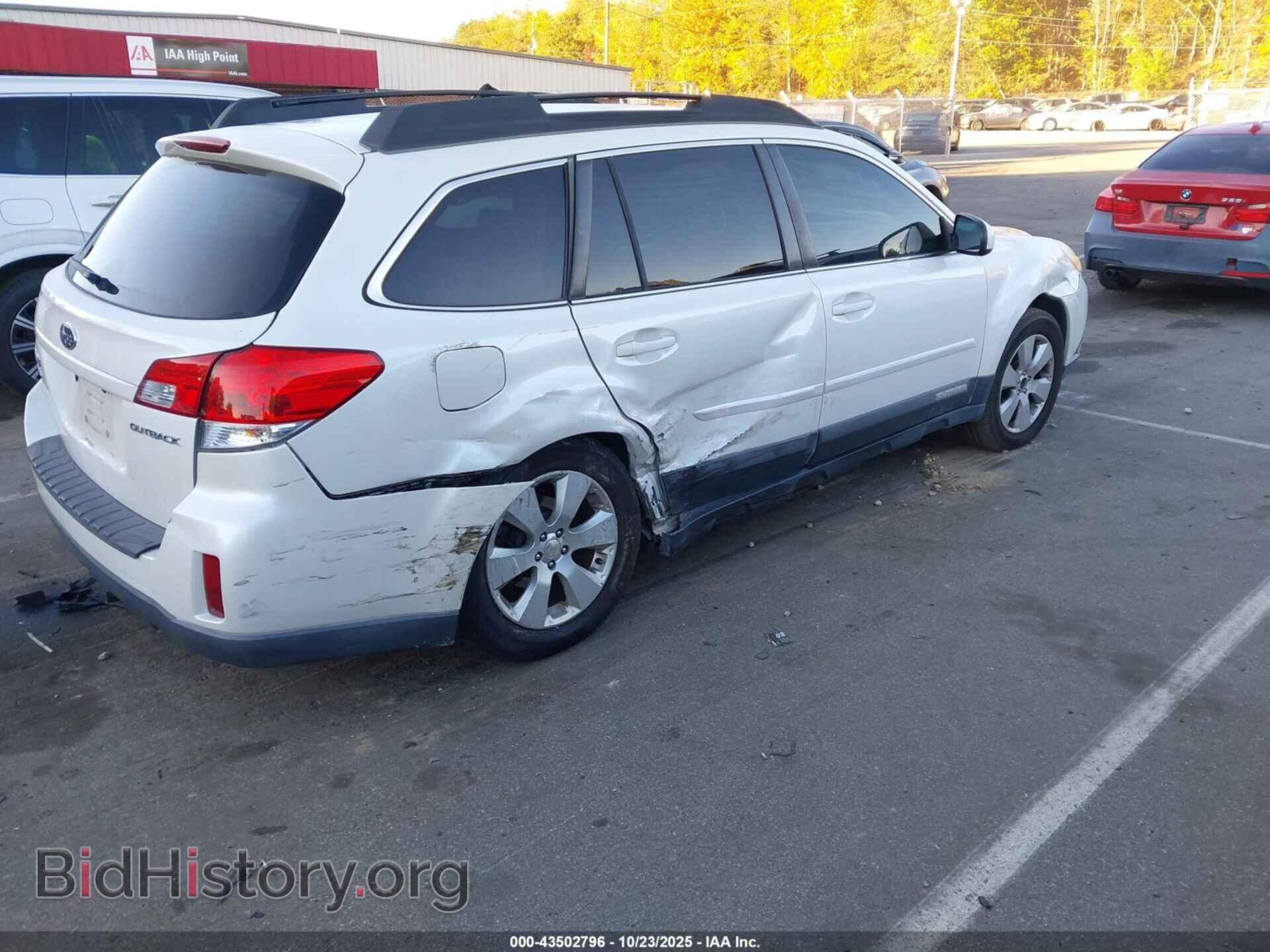 2011 SUBARU OUTBACK - VIN: 4S4BRCCC7B3410474 - Фото 4